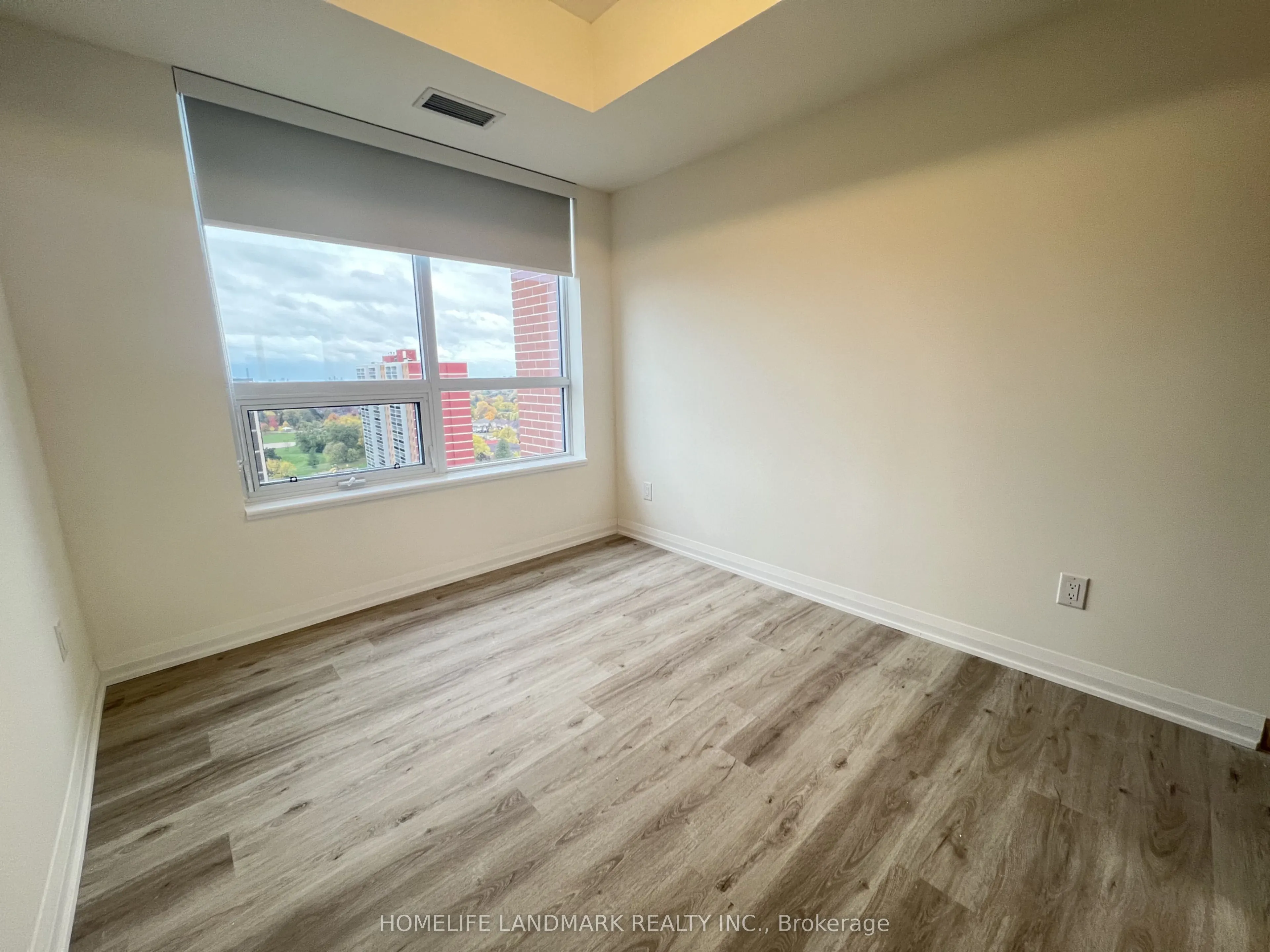 3260 Sheppard Avenue E #1607