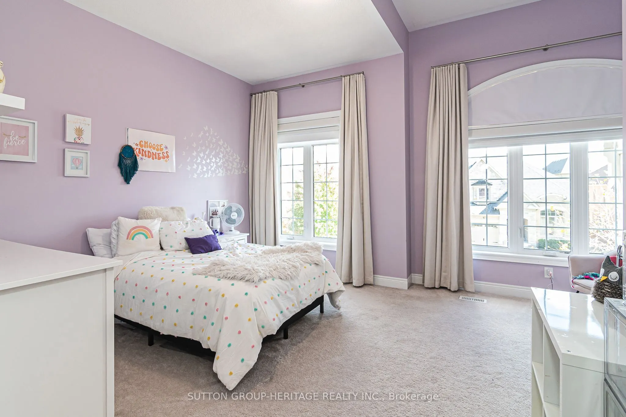 10 Beaverdams Drive