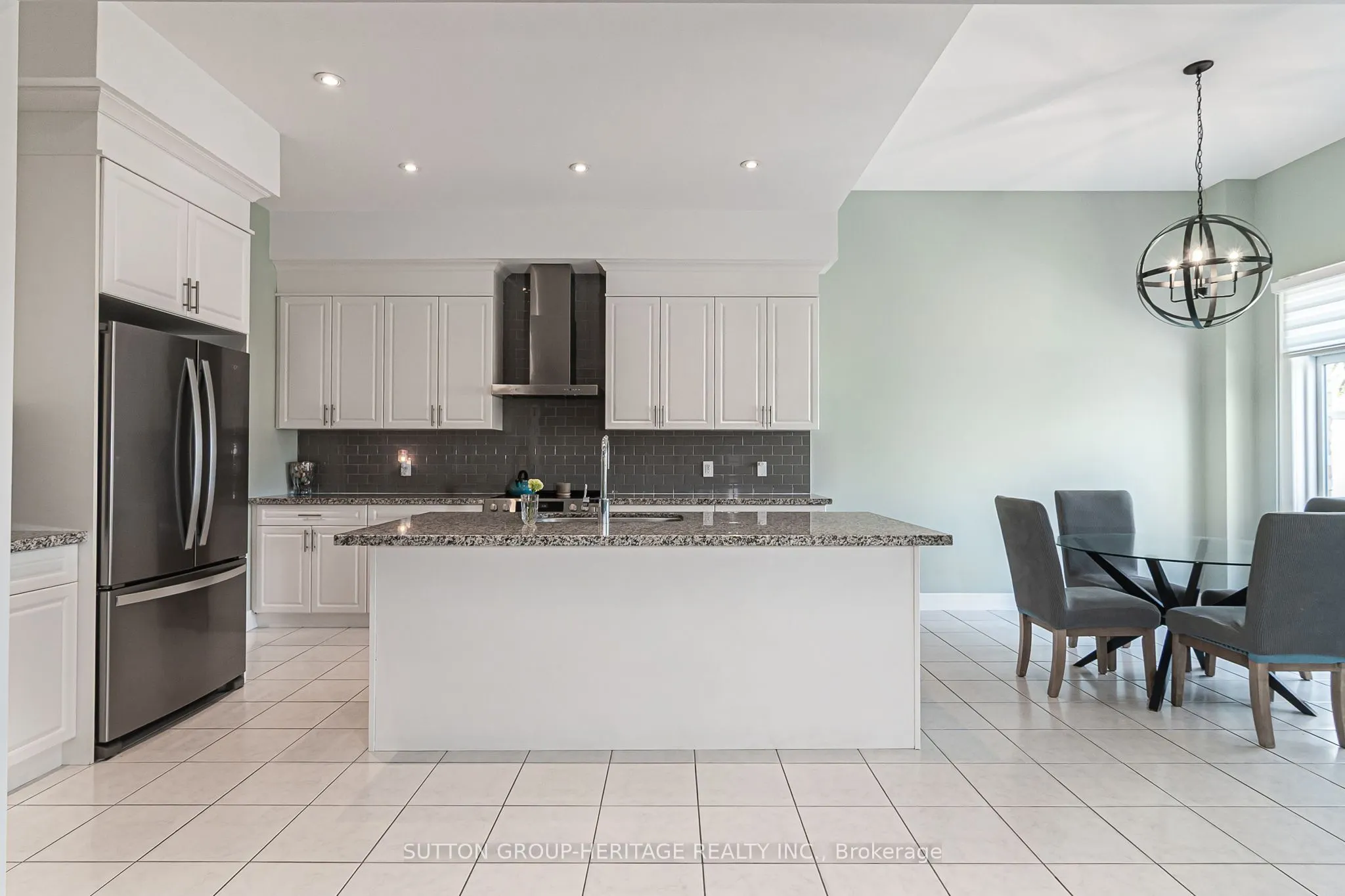 10 Beaverdams Drive