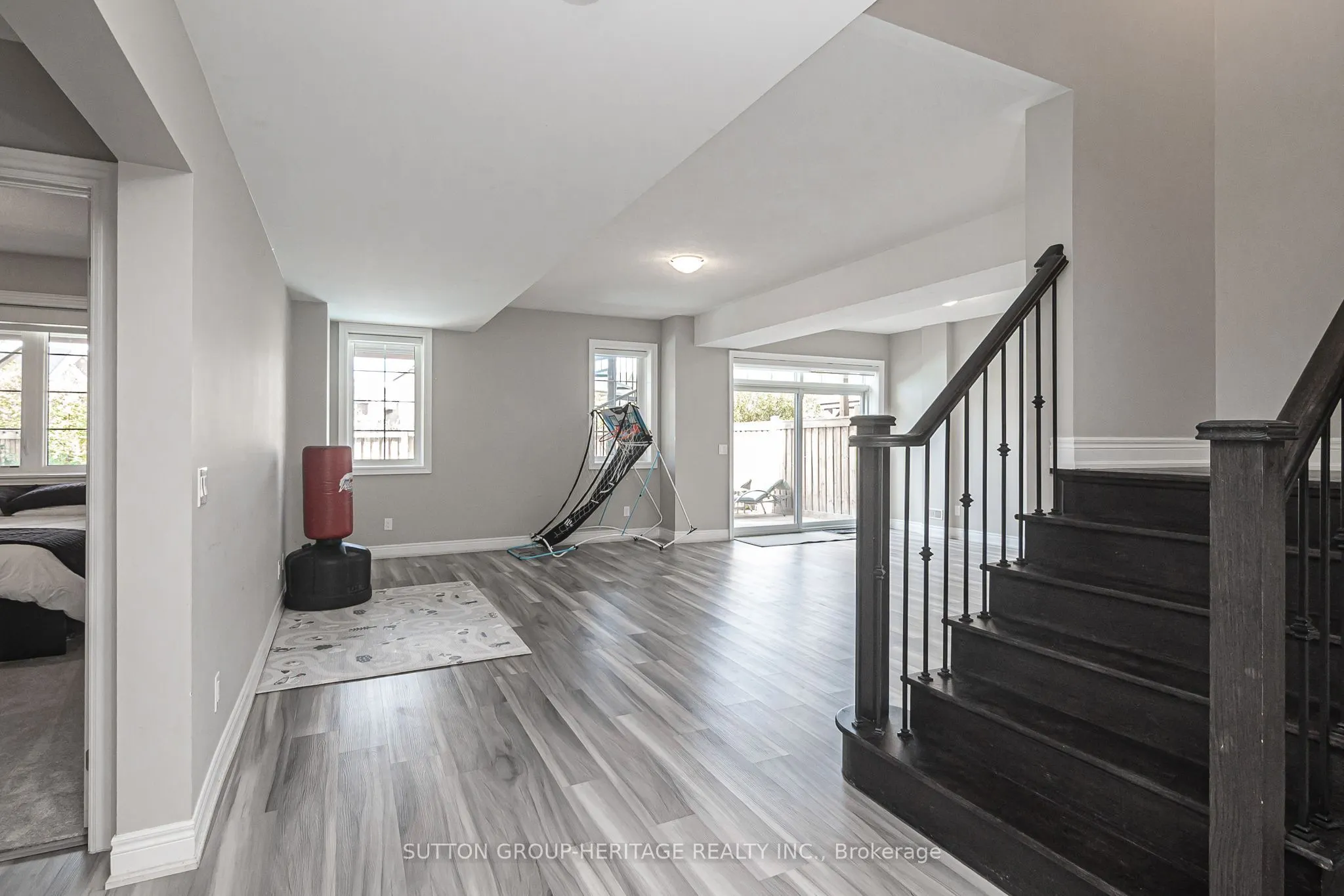 10 Beaverdams Drive
