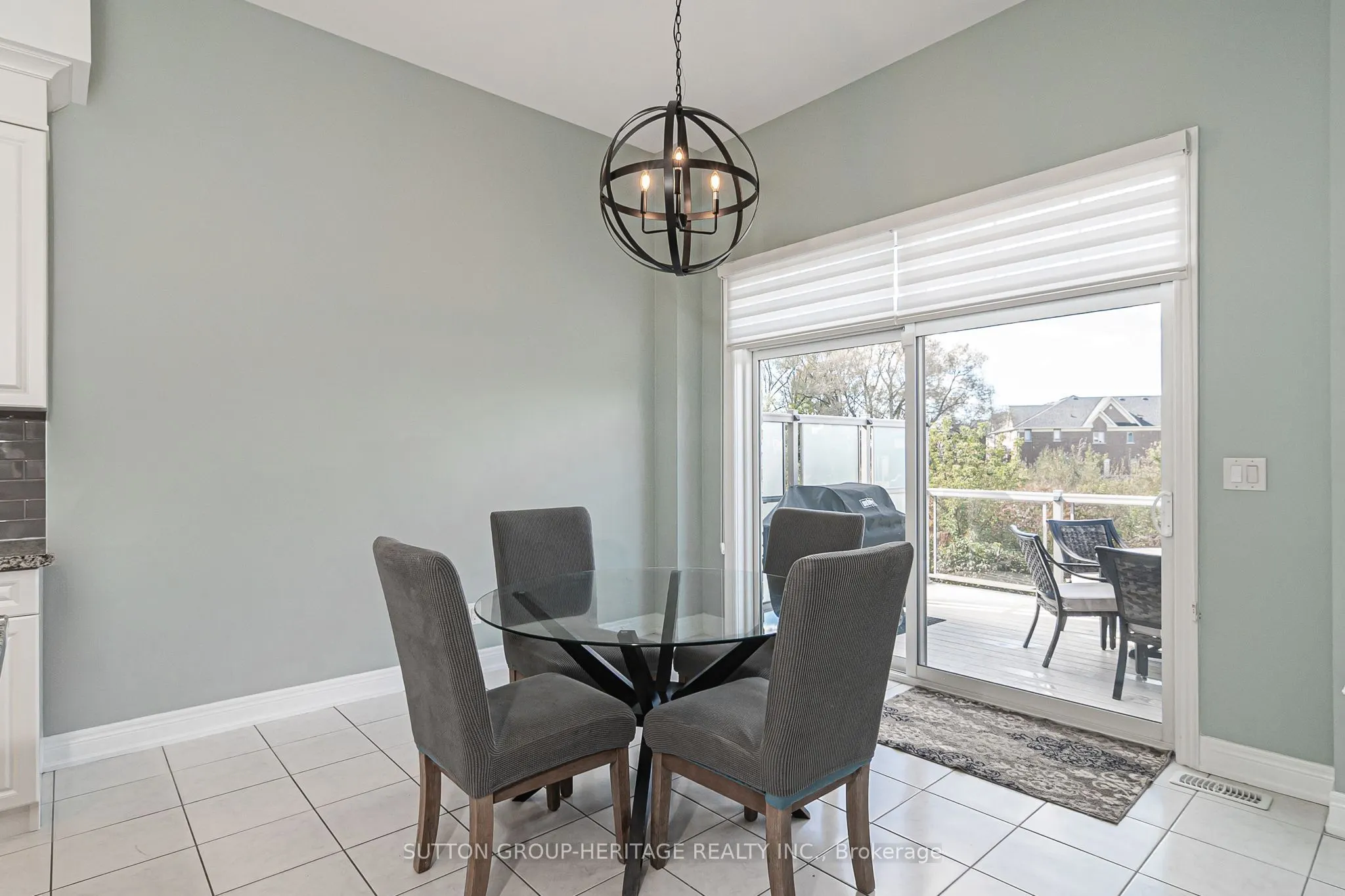 10 Beaverdams Drive