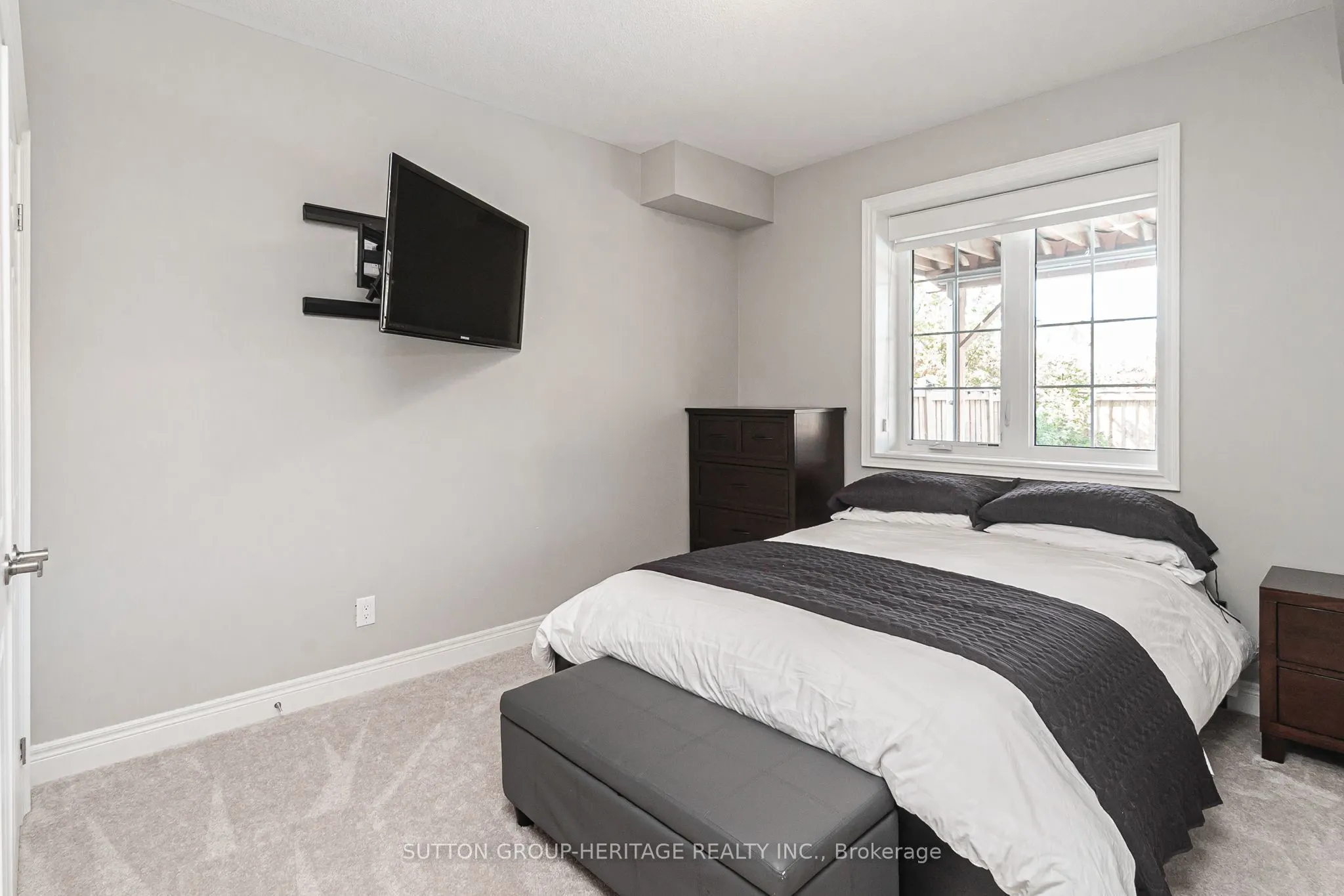 10 Beaverdams Drive