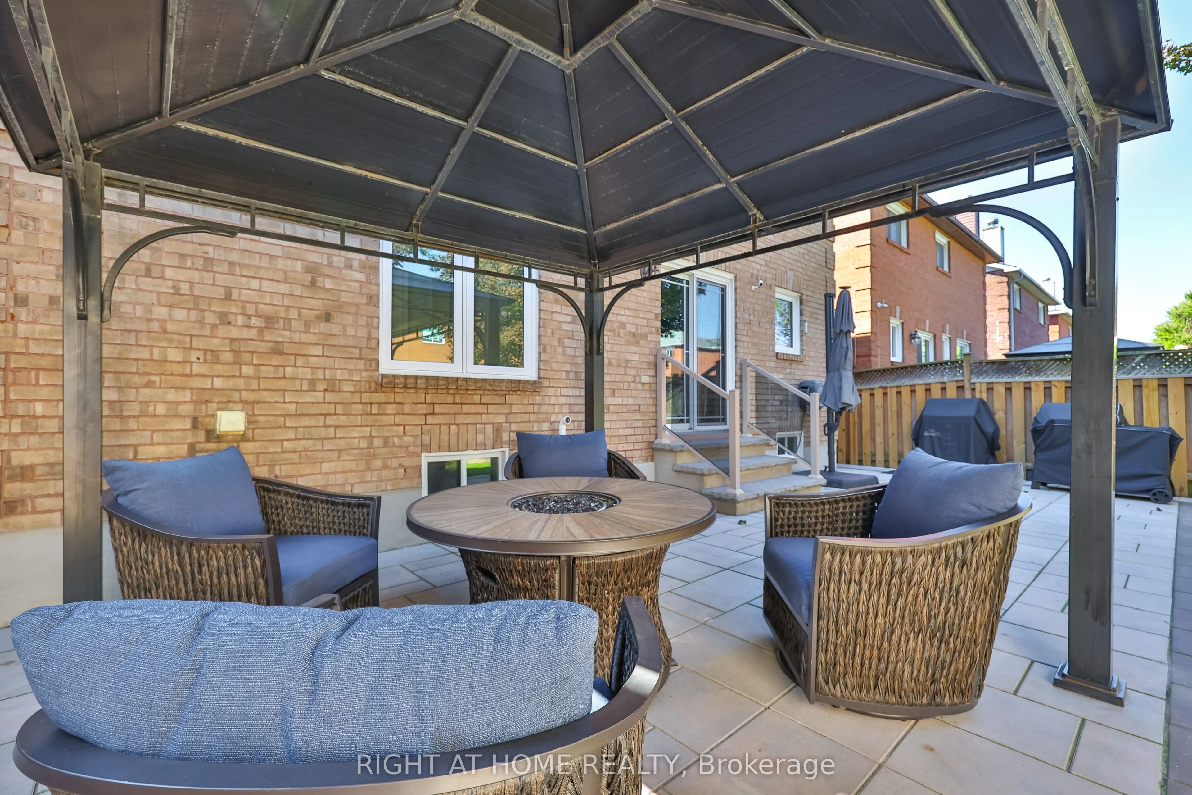 63 Keeble Crescent
