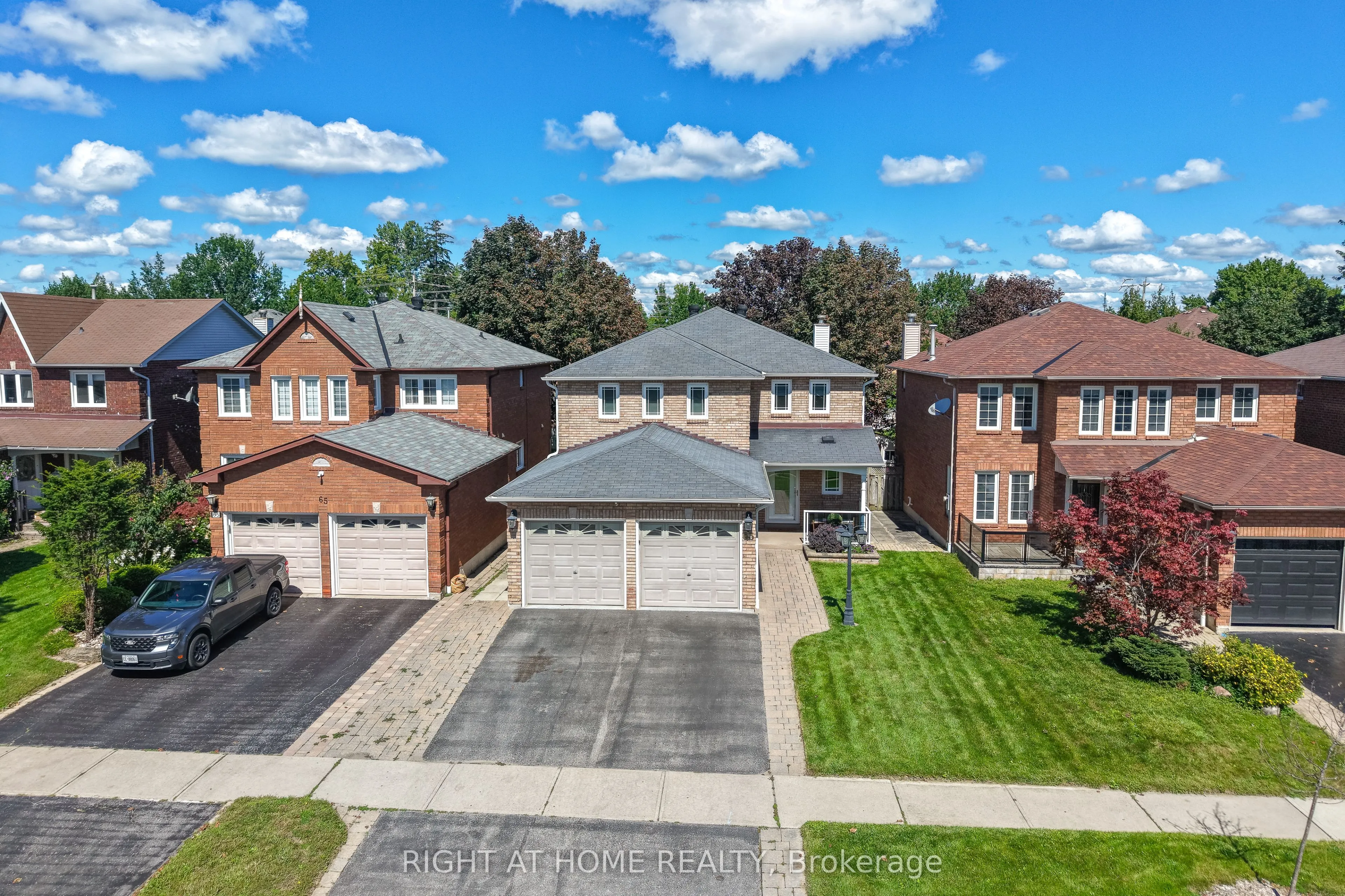 63 Keeble Crescent