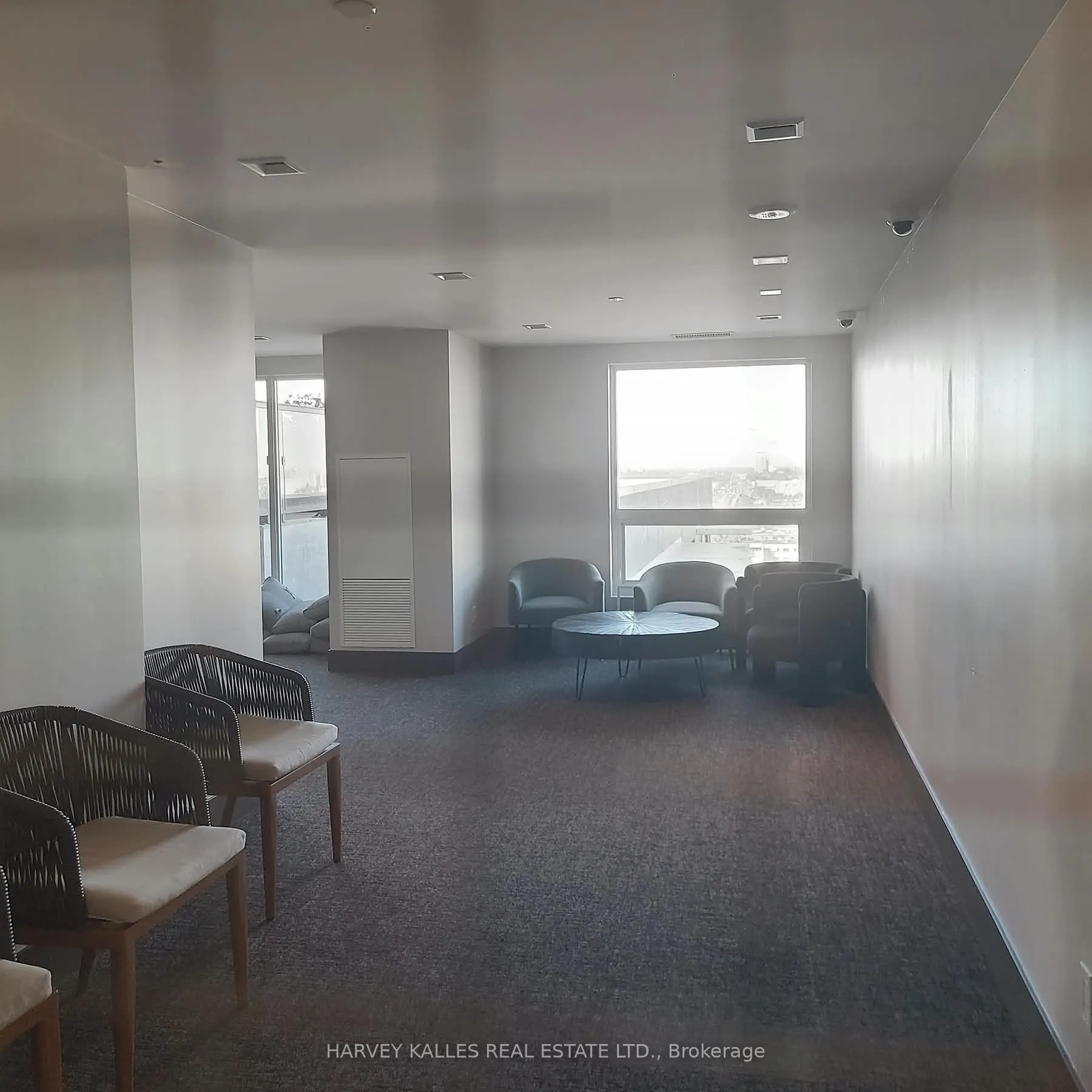 1350 Ellesmere Road #323