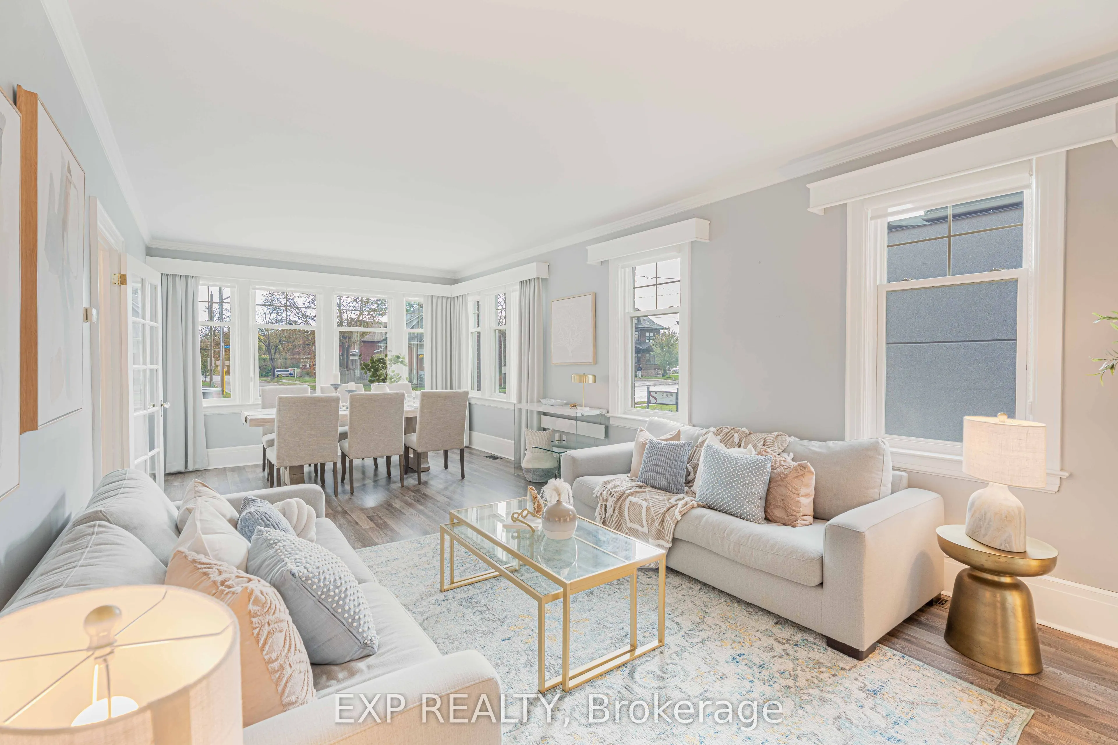 308 King Street E