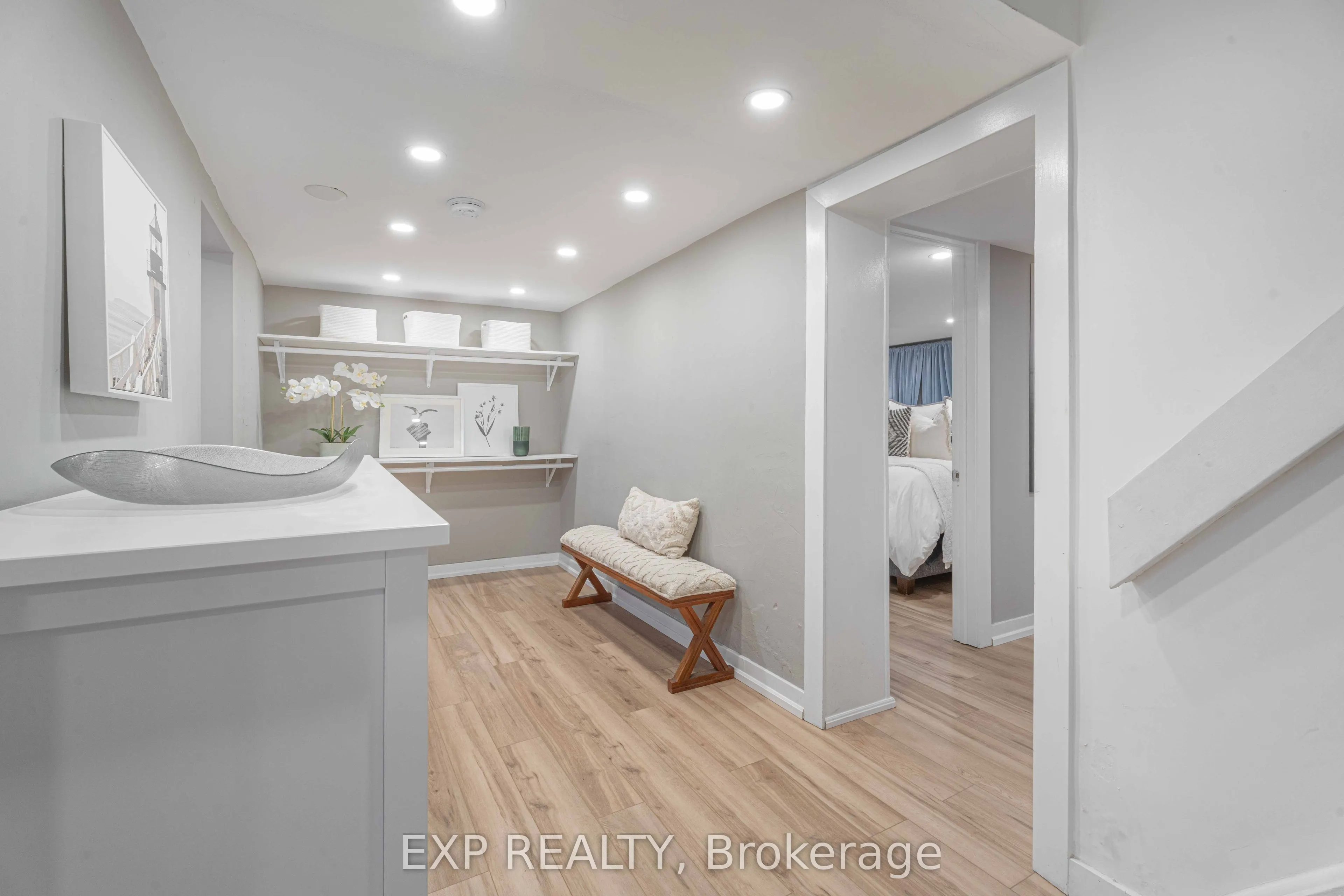 308 King Street E