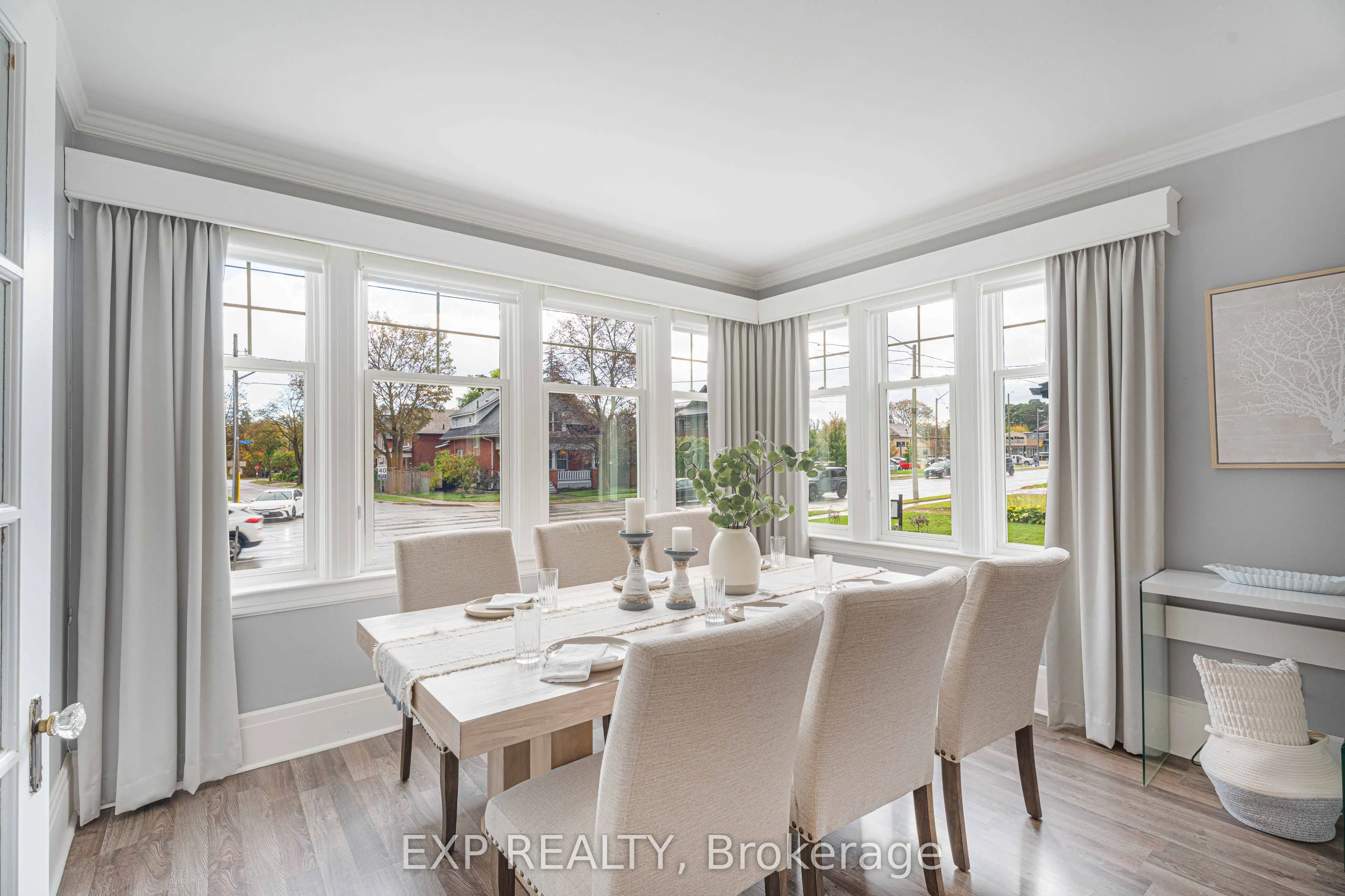 308 King Street E