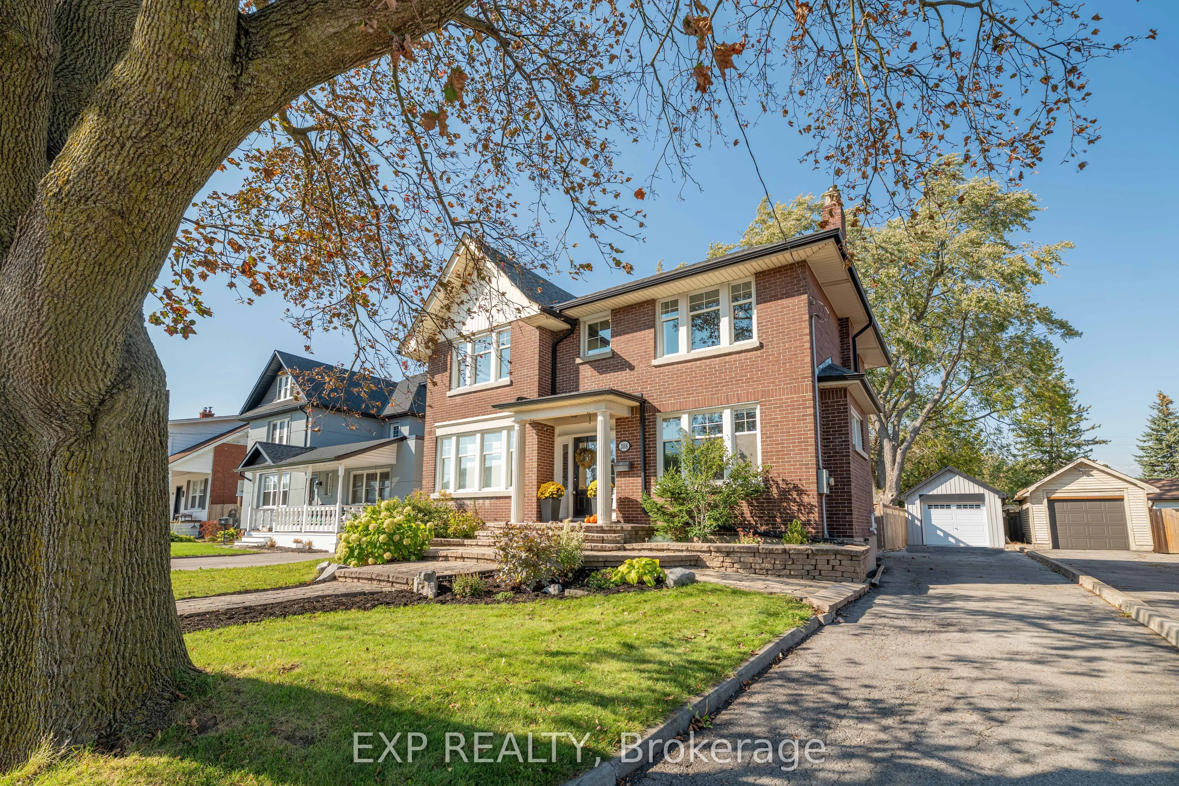 308 King Street E