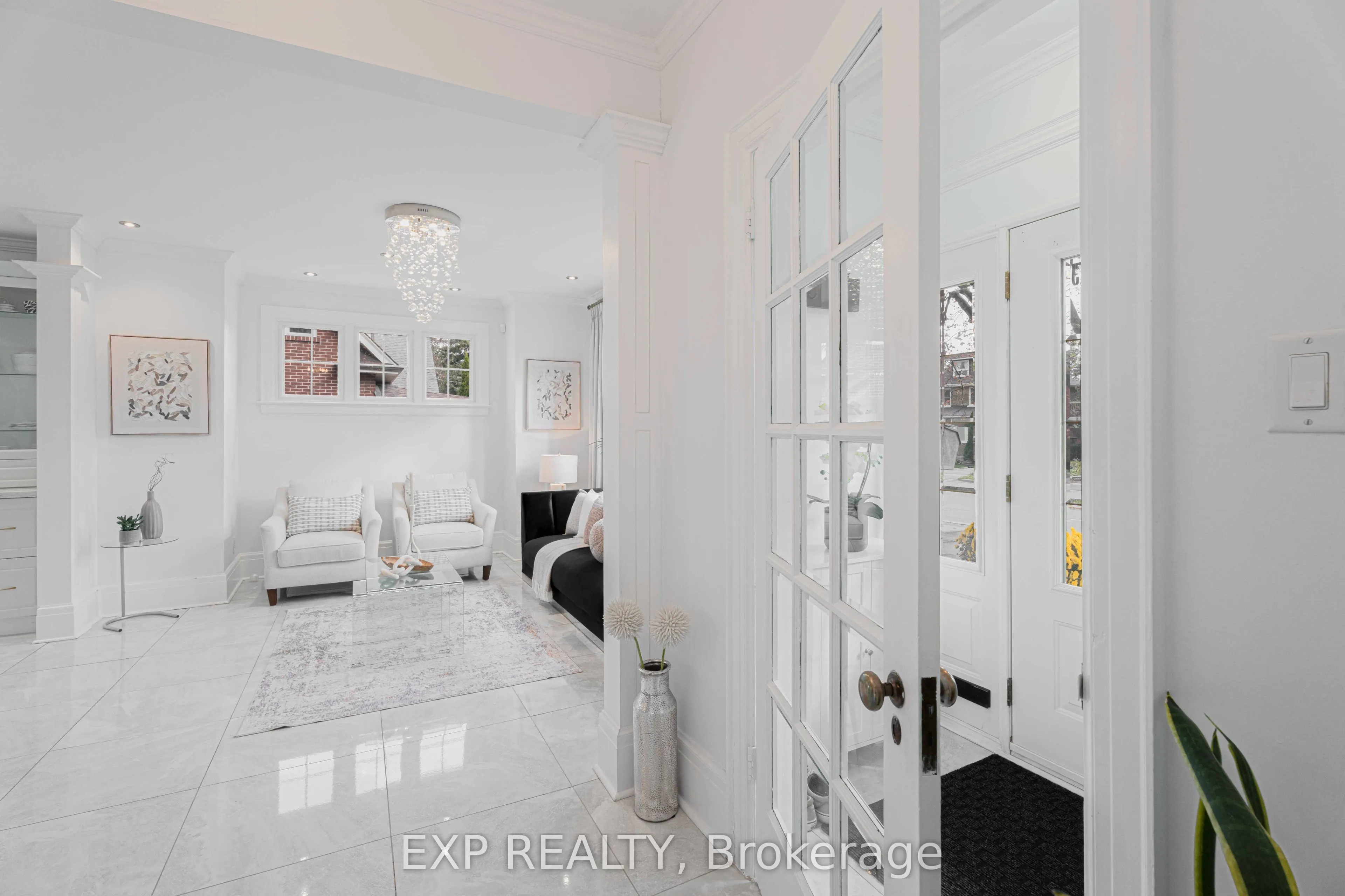 308 King Street E