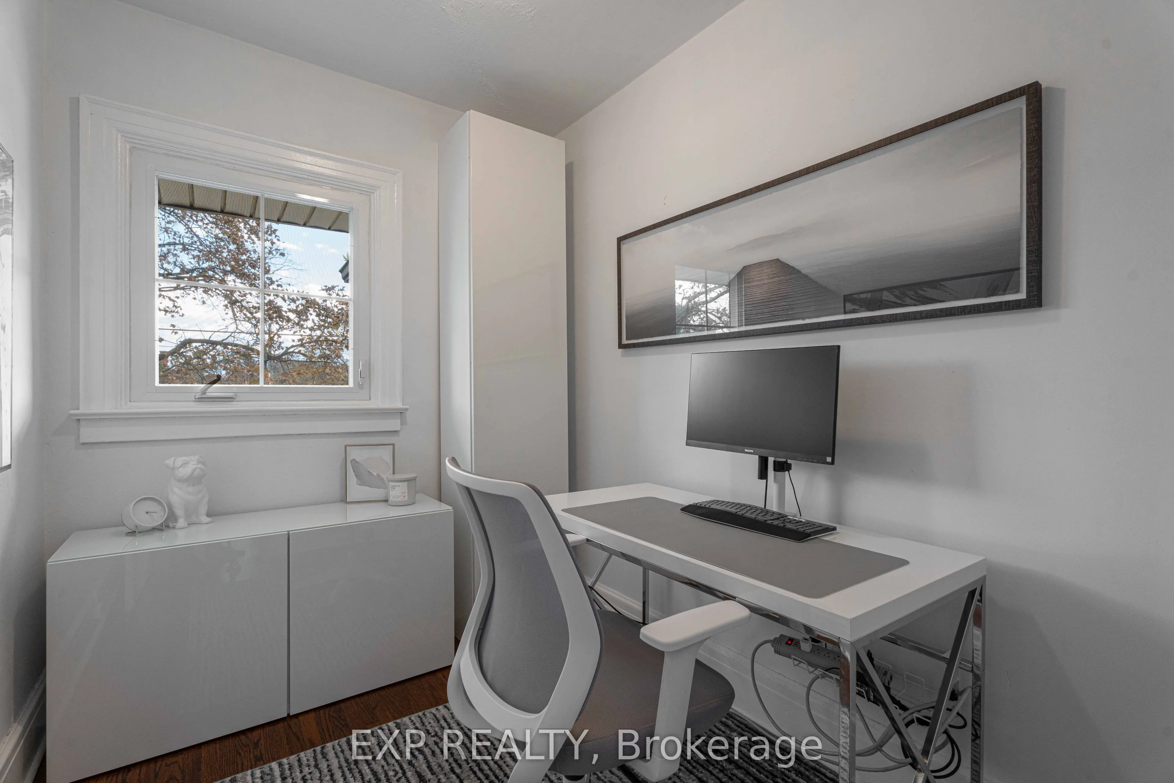 308 King Street E