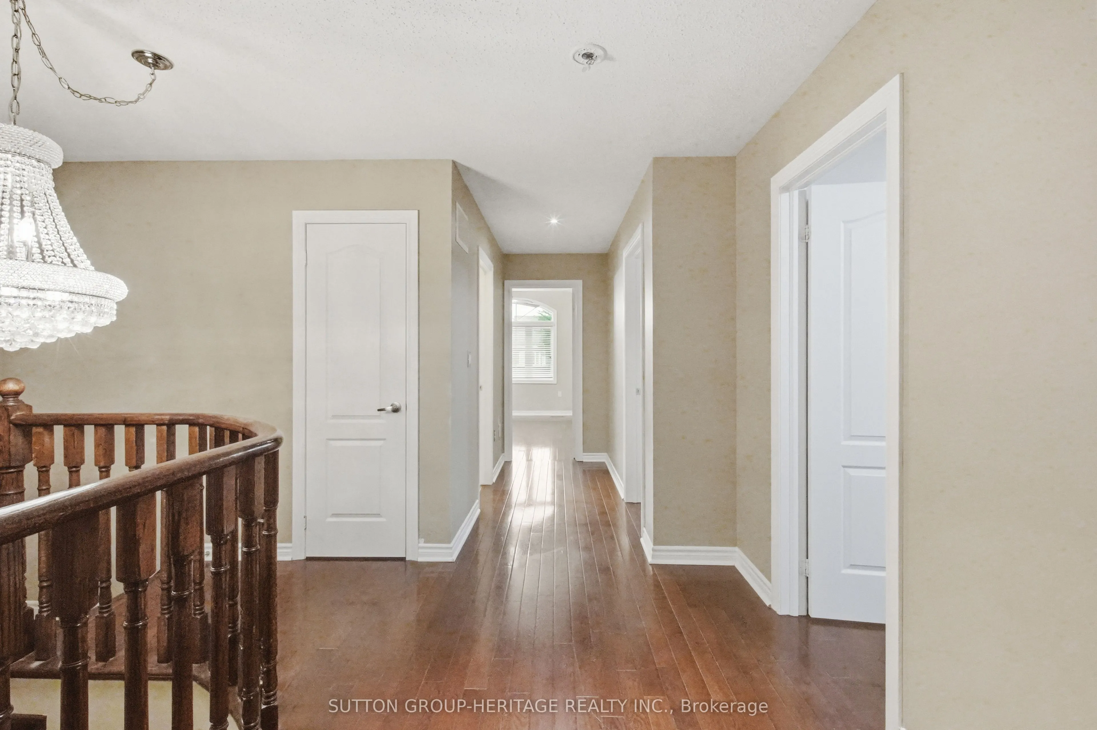 16 Shrewsbury Drive