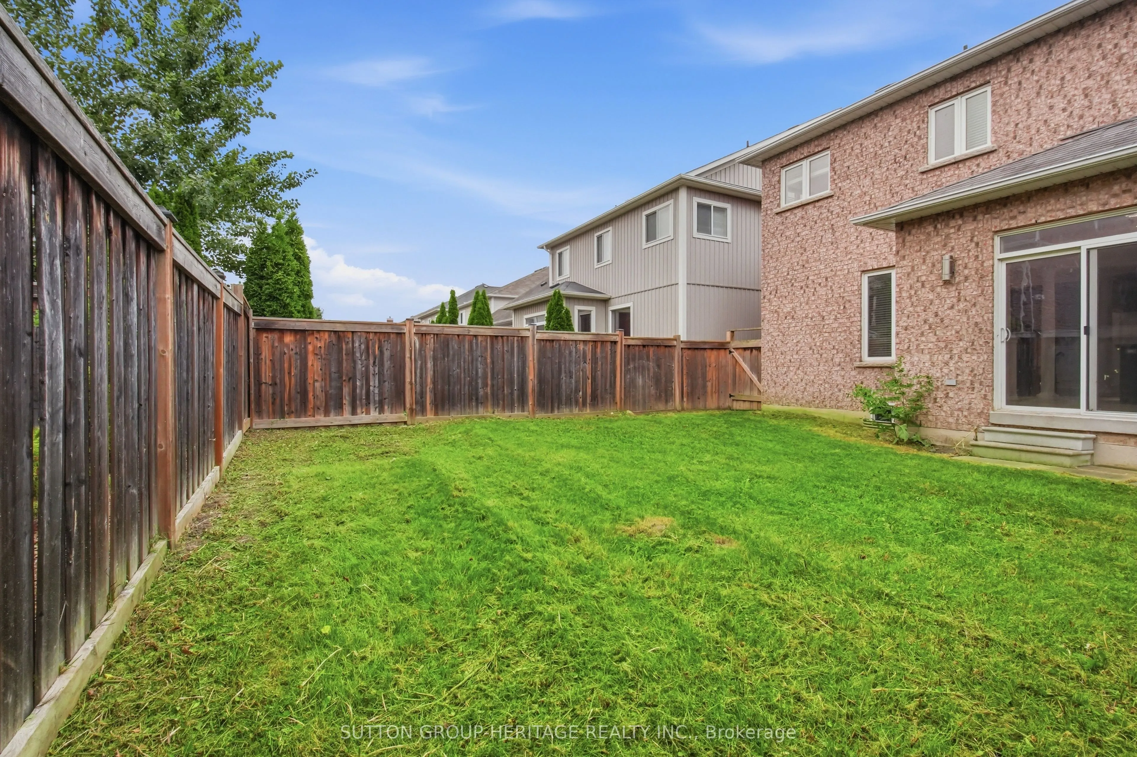 16 Shrewsbury Drive