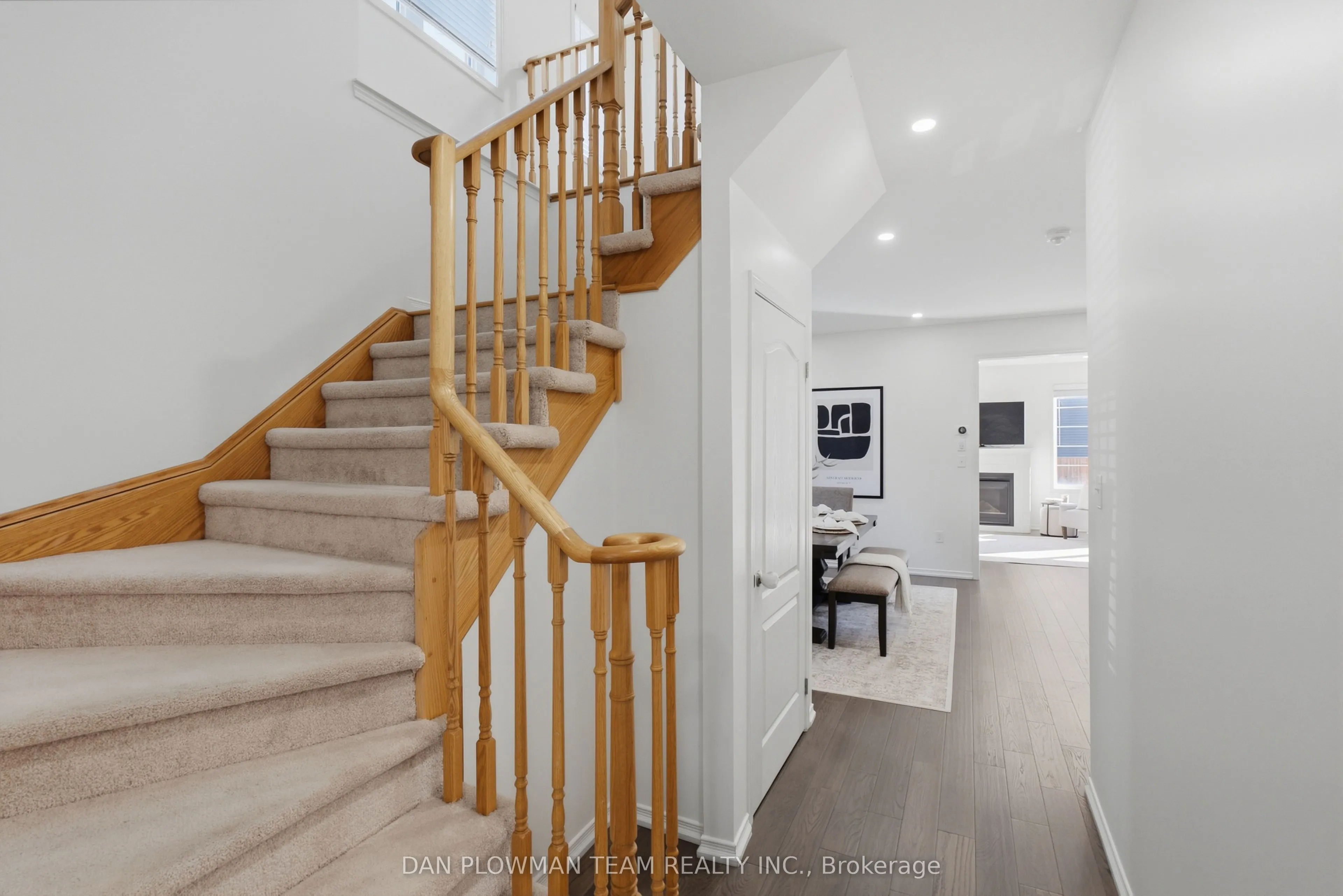 2560 Bandsman Crescent