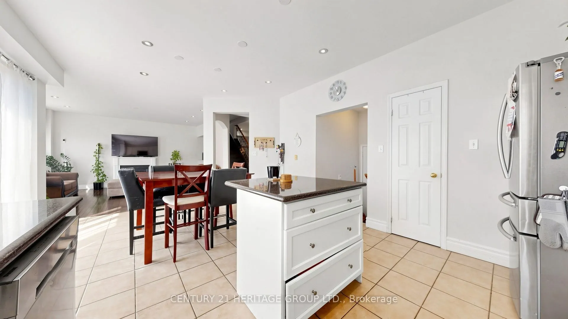 27 Byram Downs Street