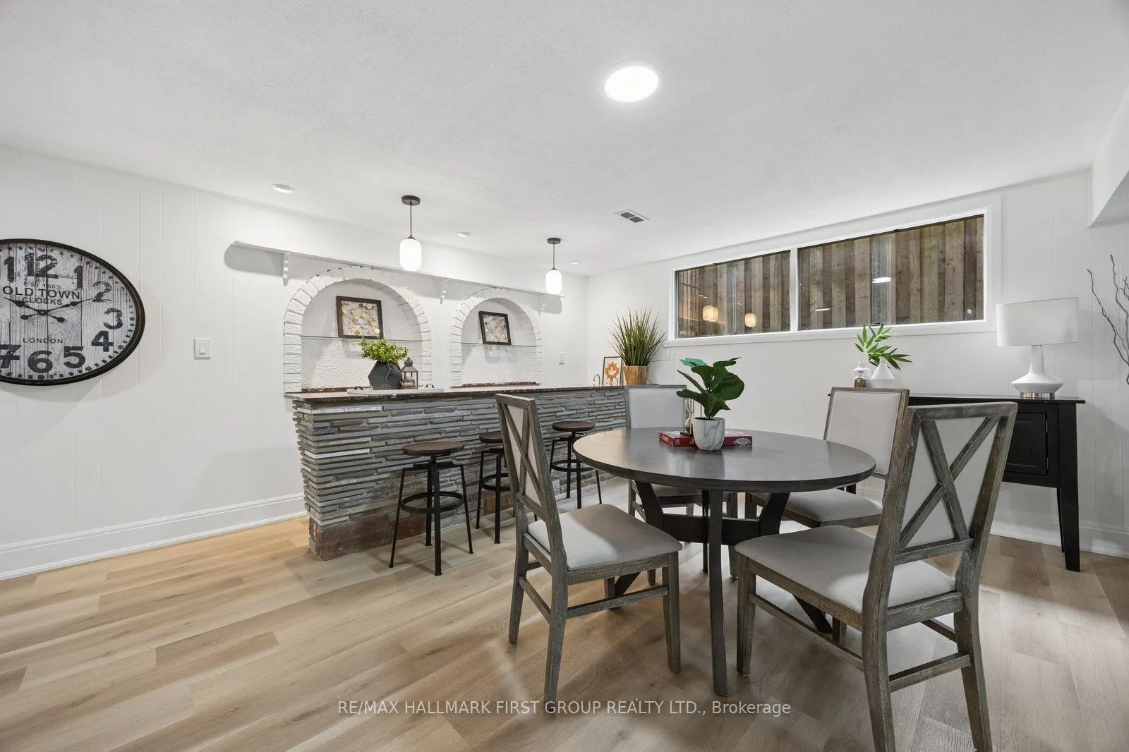 433 Port Union Road