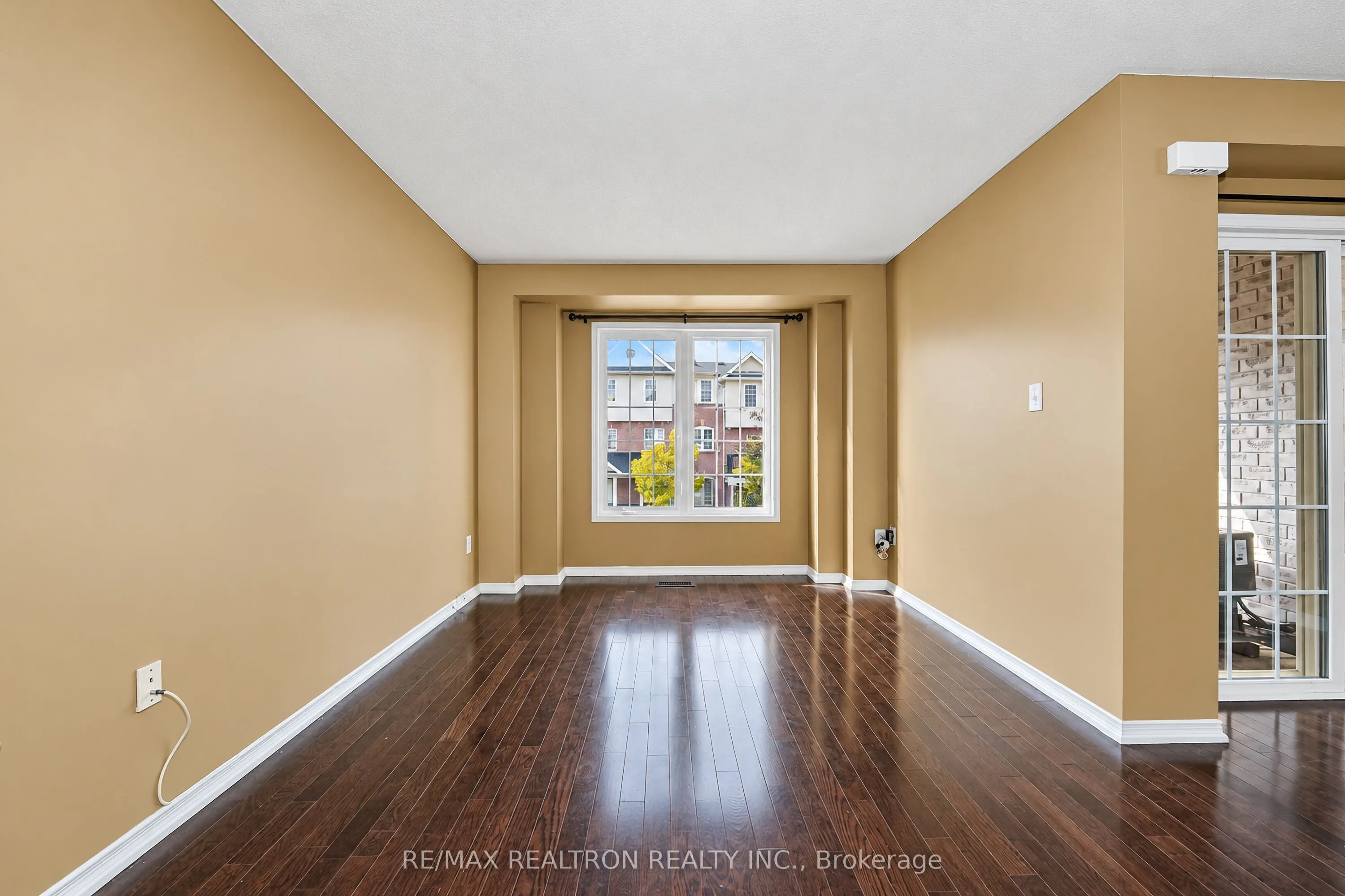 15 Blunden Road