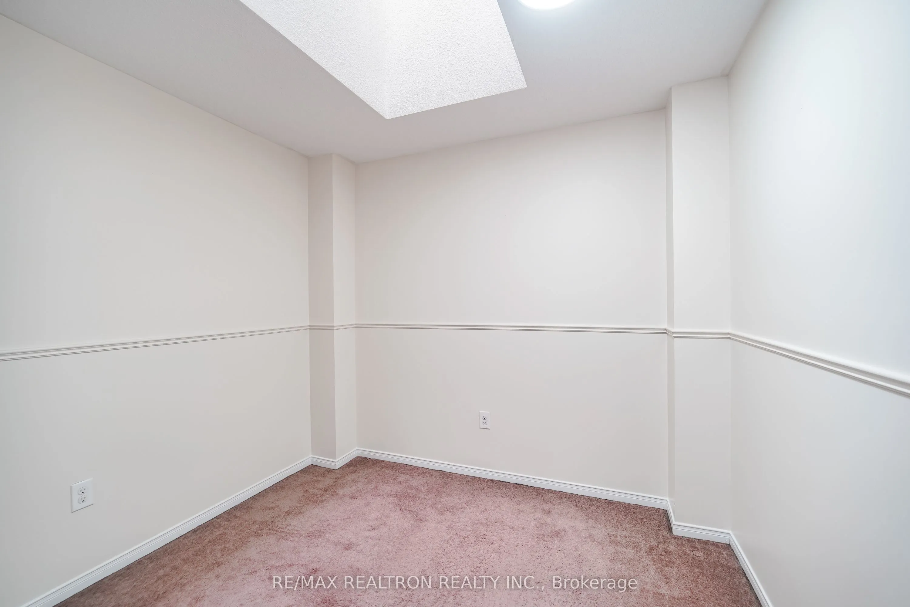 15 Blunden Road