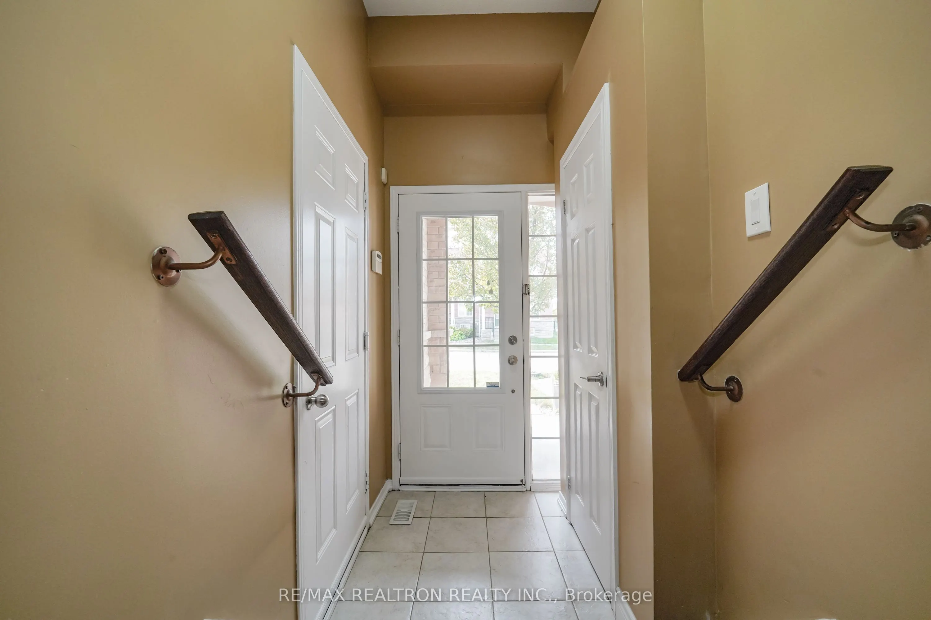 15 Blunden Road