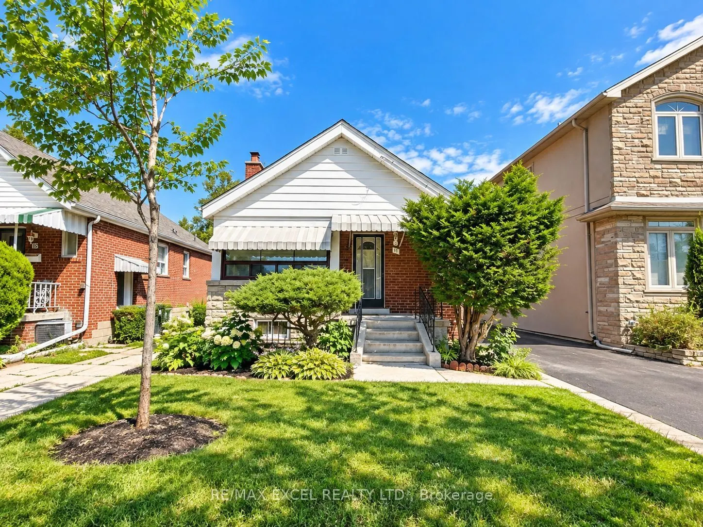 11 Hutton Avenue