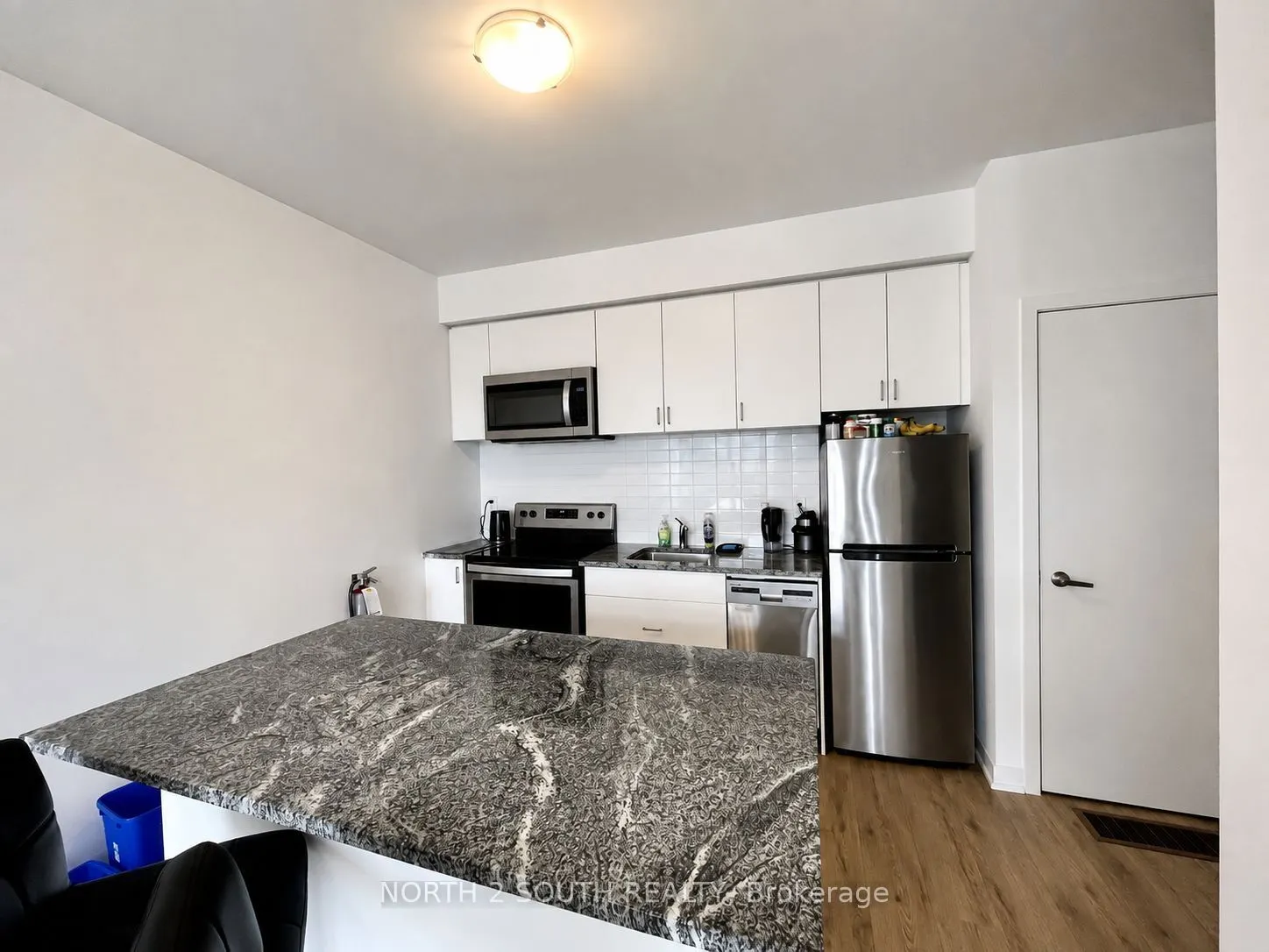1760 Simcoe Street N #93 (Rm 1)