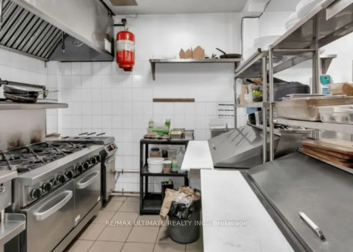 1402 Queen Street #A & C1