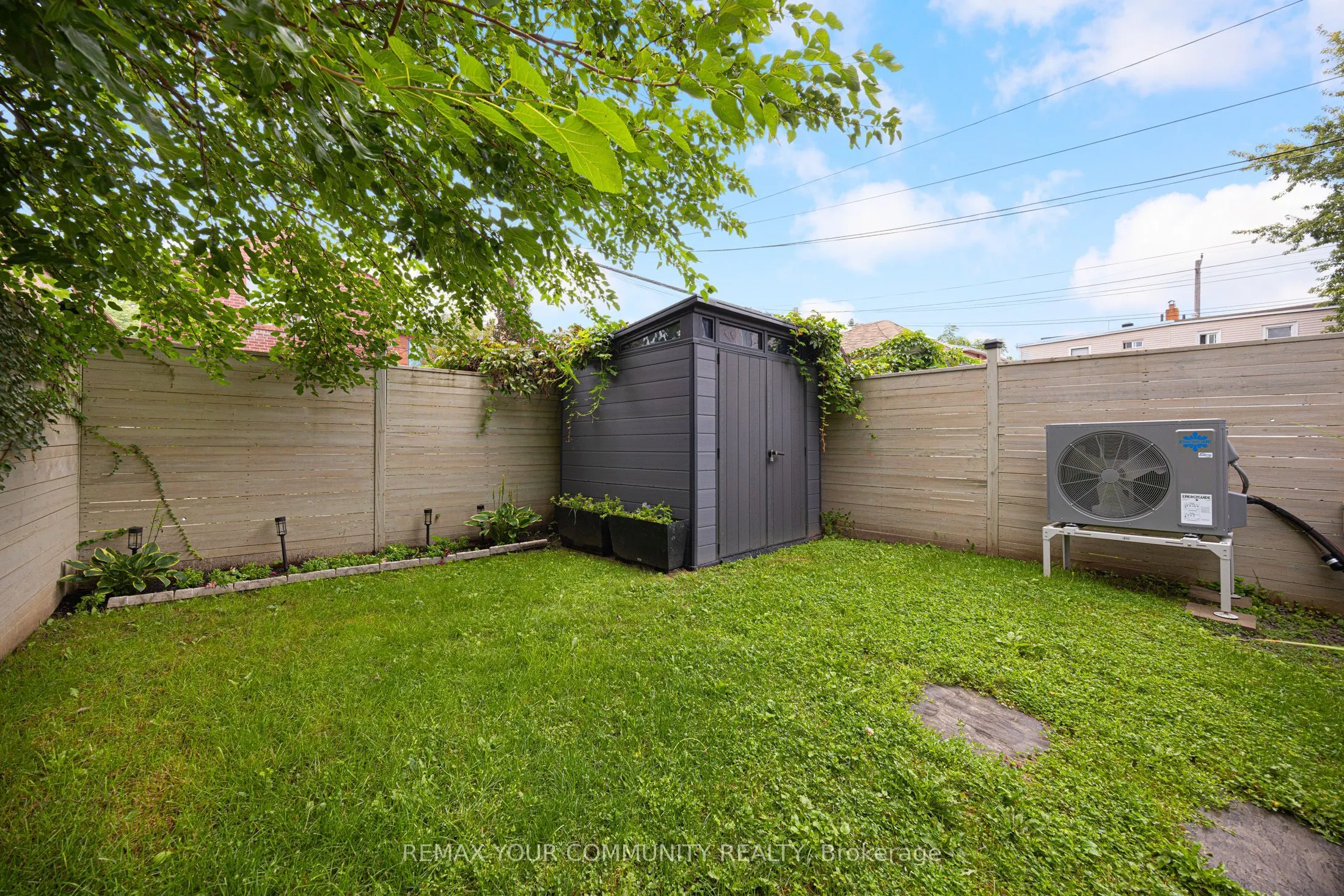 164 Aldwych Avenue