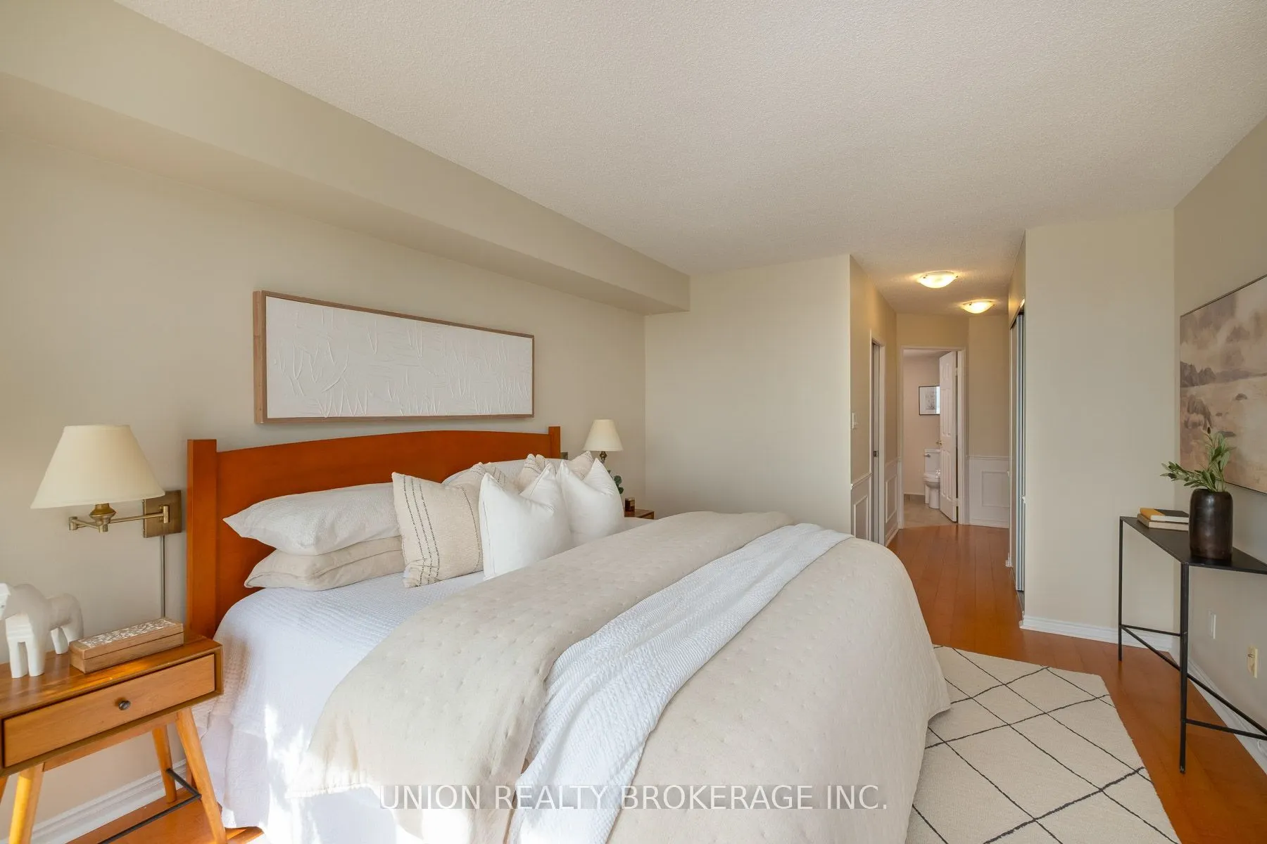 20 Guildwood Parkway #711