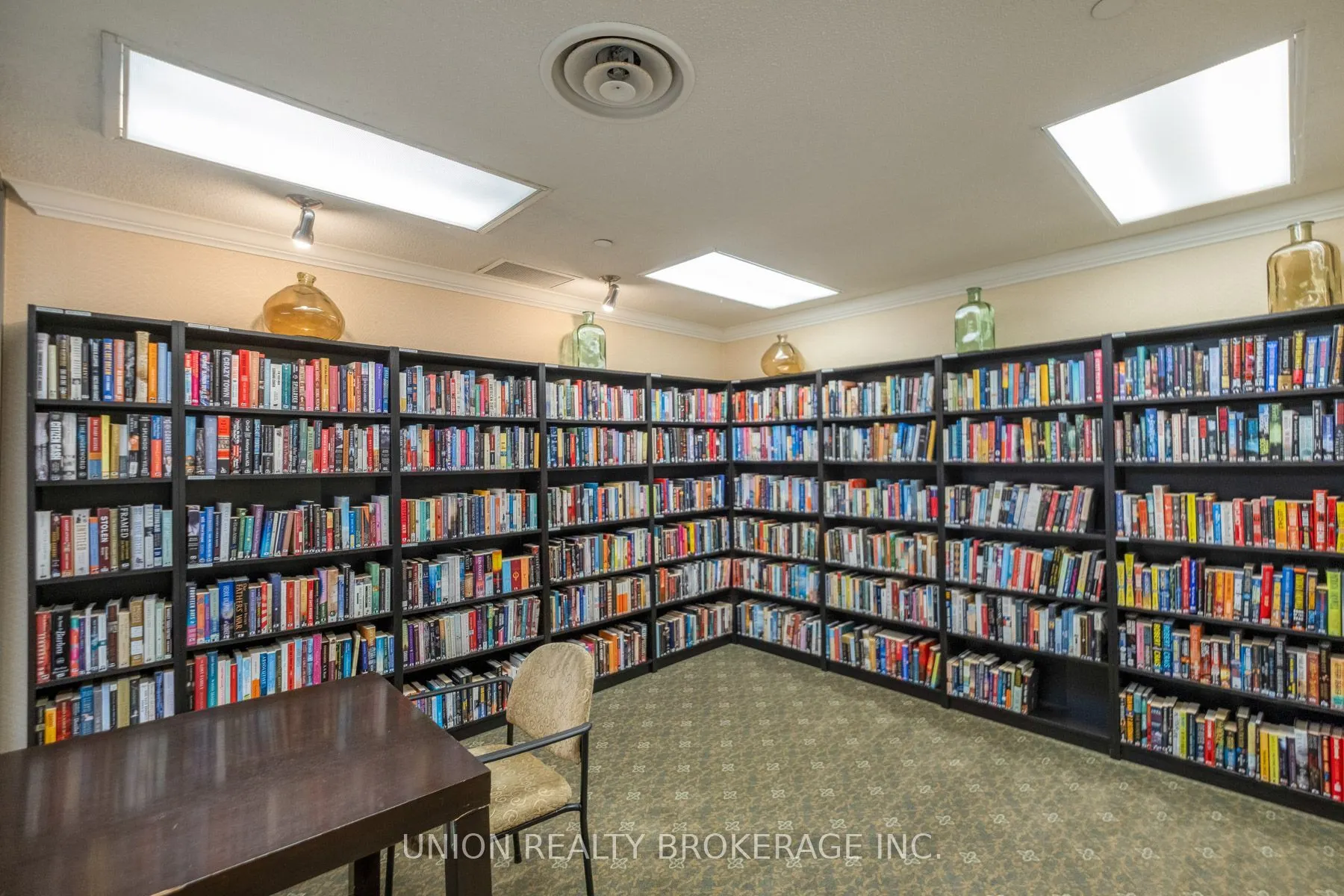 20 Guildwood Parkway #711