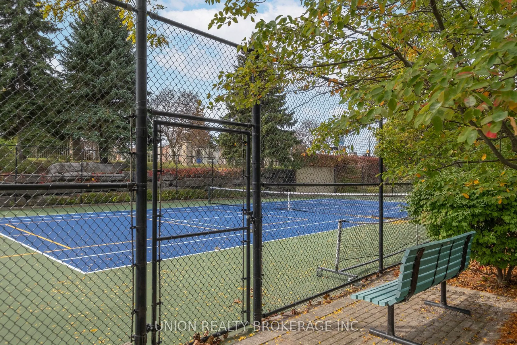 20 Guildwood Parkway #711
