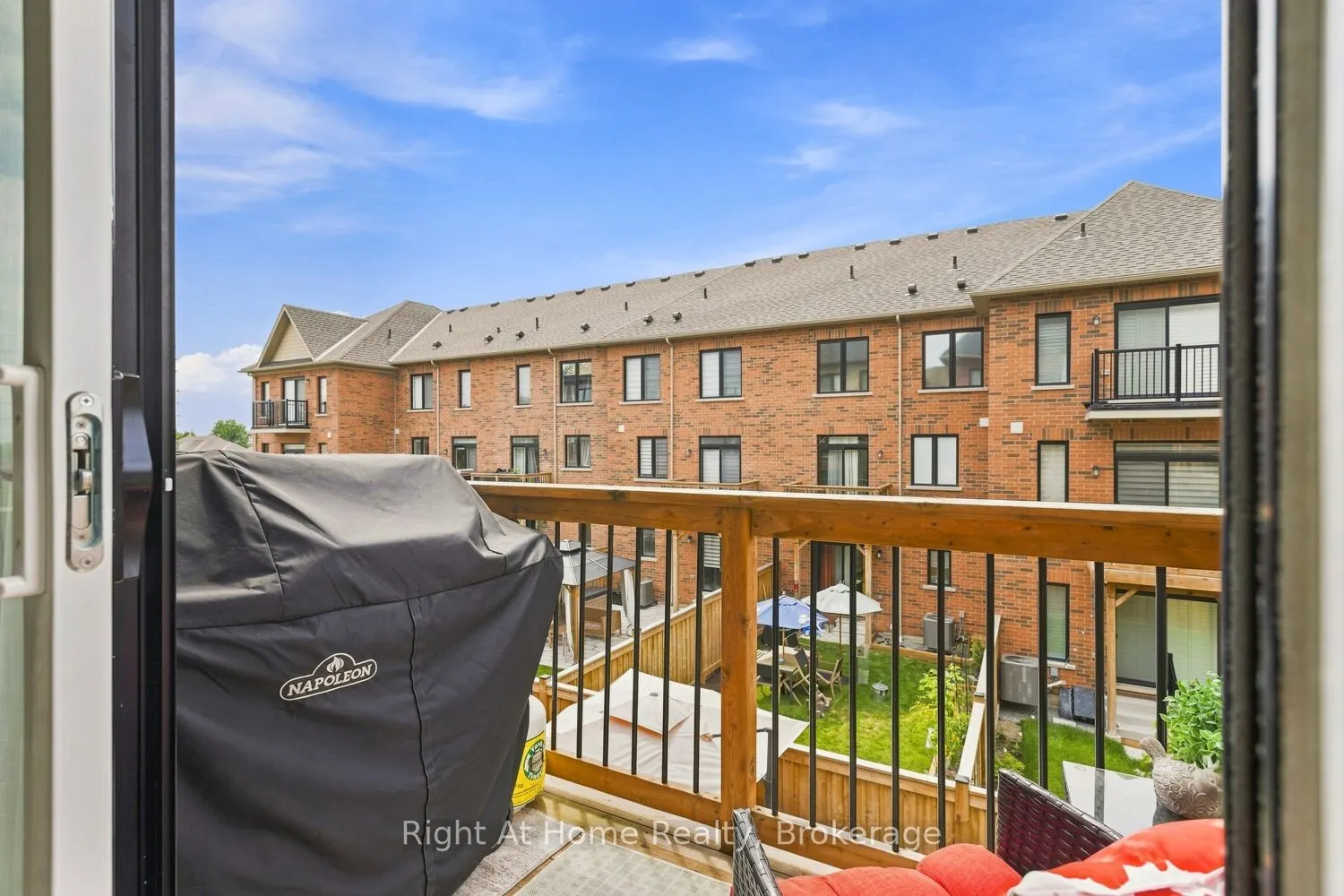 89 Elkington Crescent