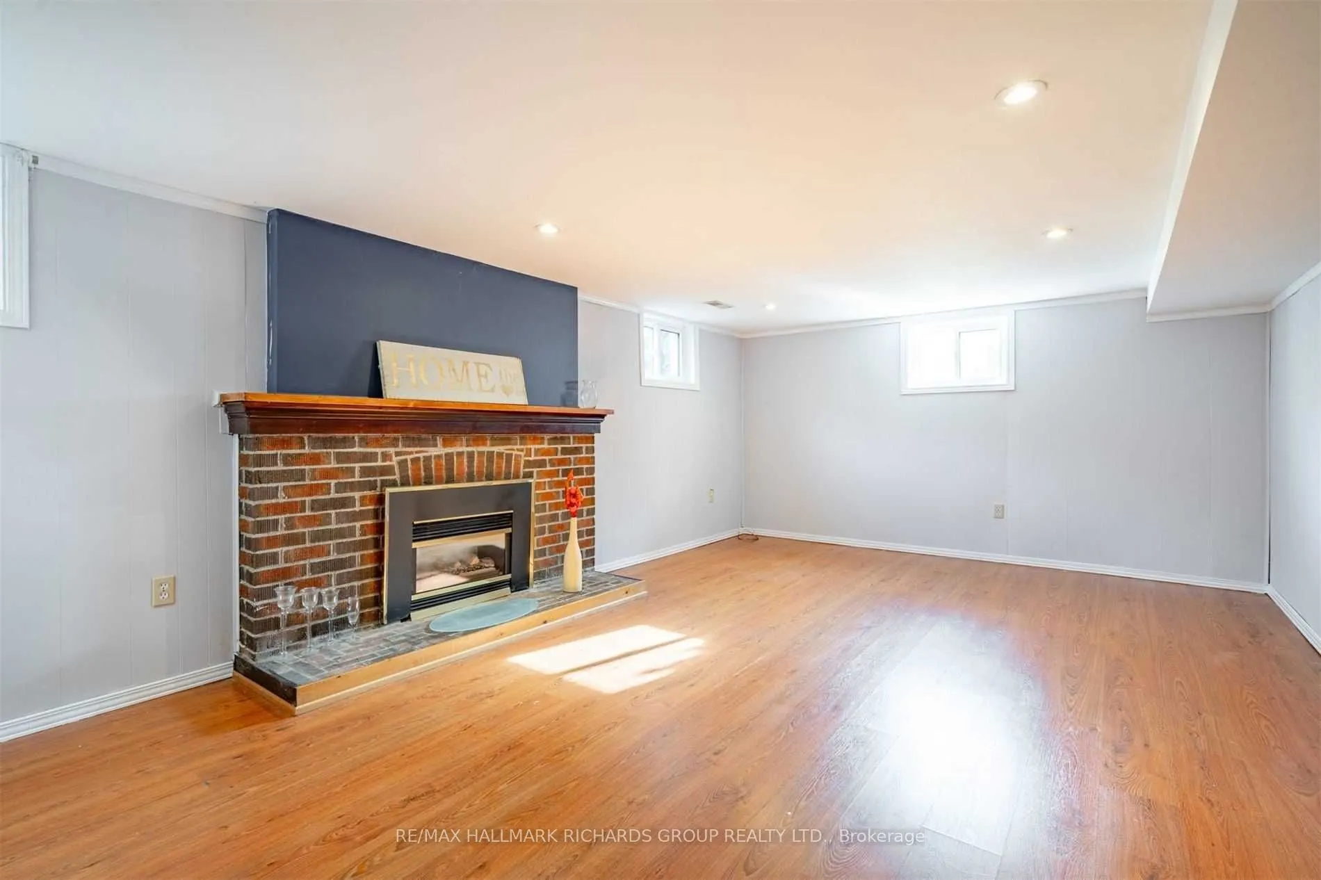 32 Briar Dale Boulevard