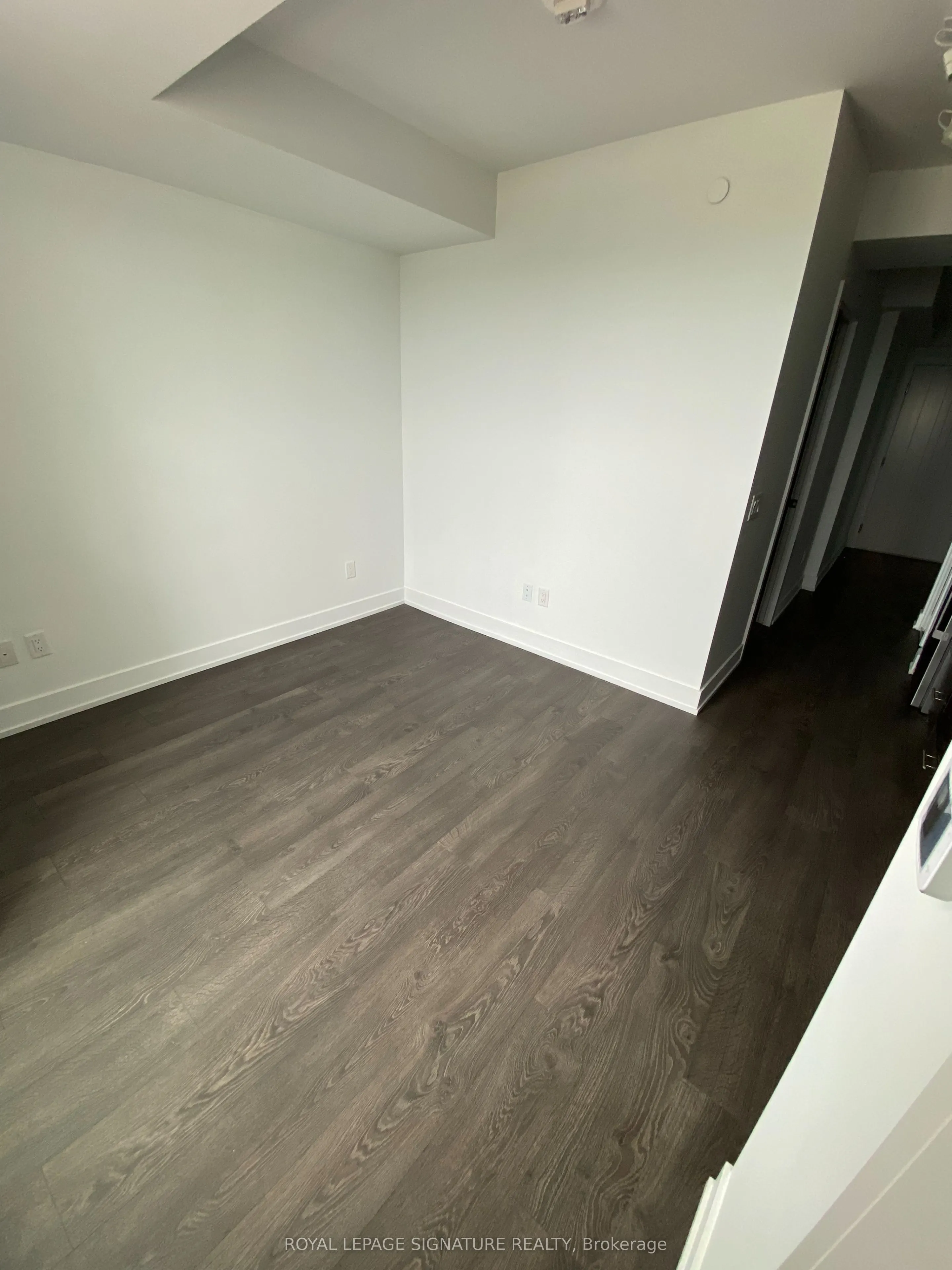 2550 Simcoe Street N #2003
