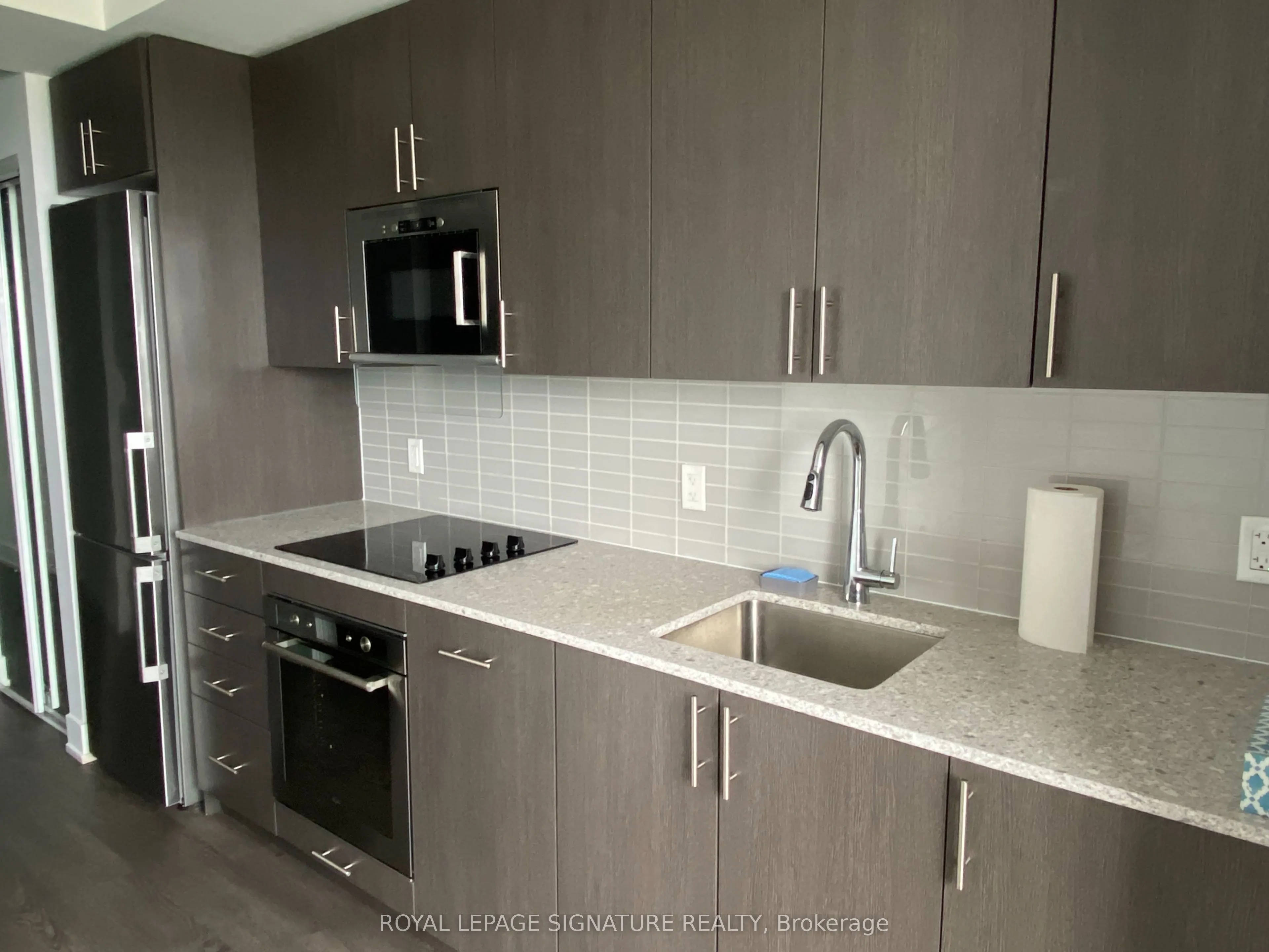 2550 Simcoe Street N #2003