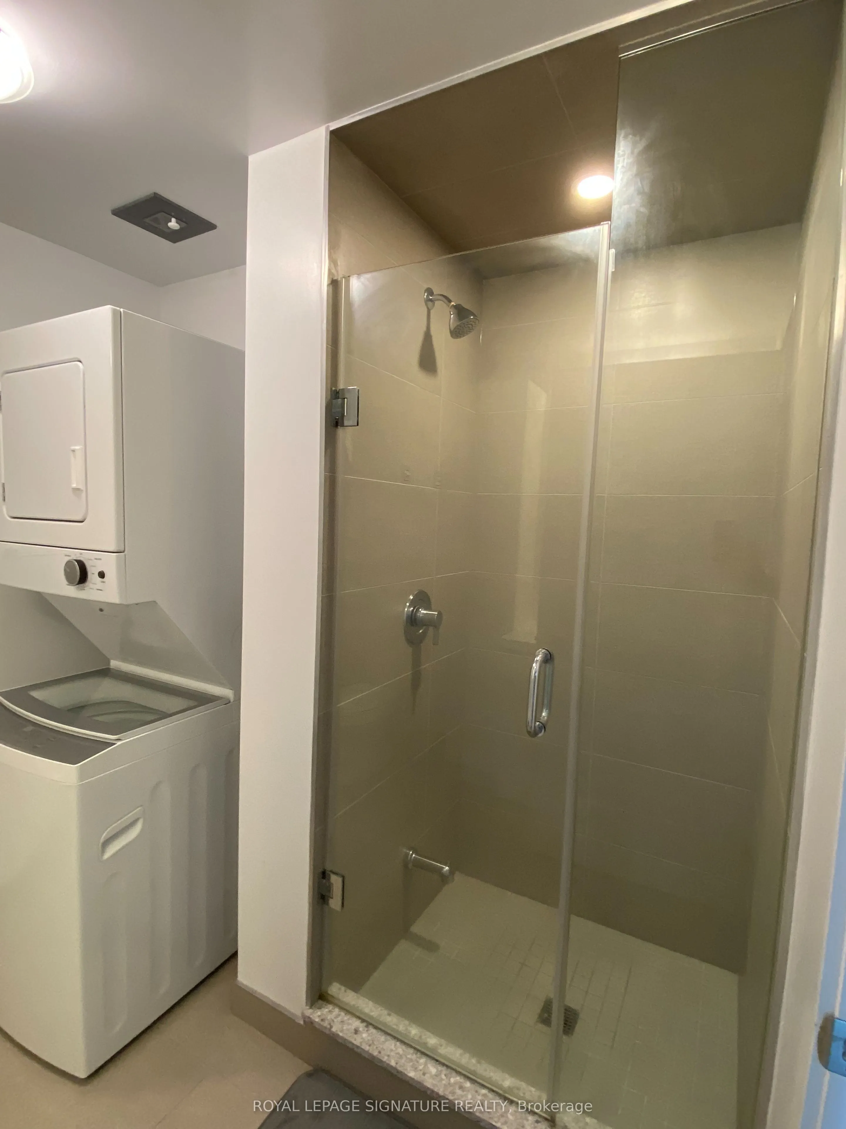 2550 Simcoe Street N #2003