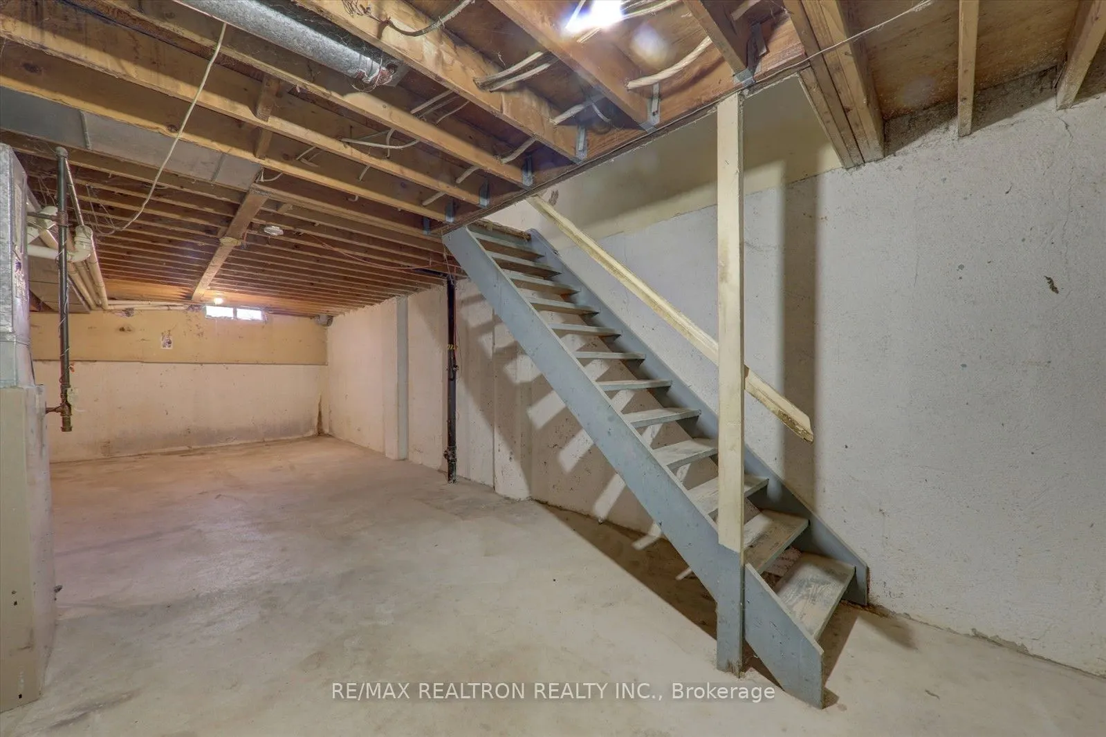 10 Livonia Place #105