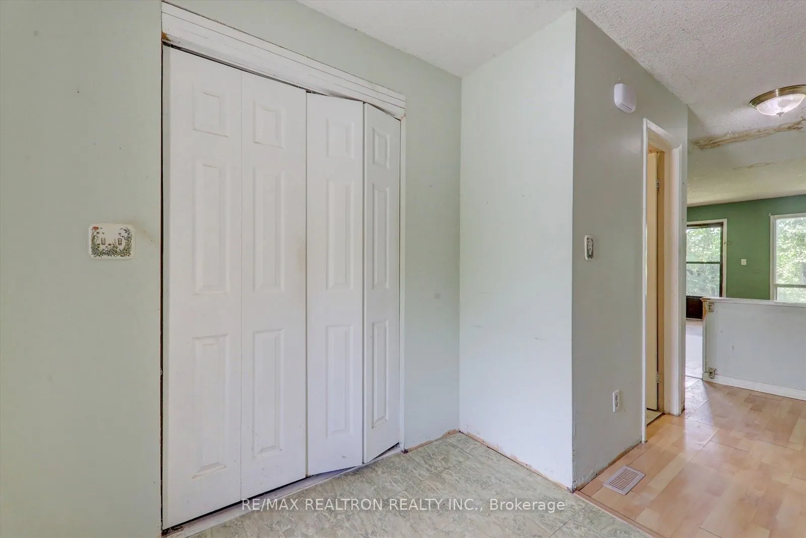 10 Livonia Place #105