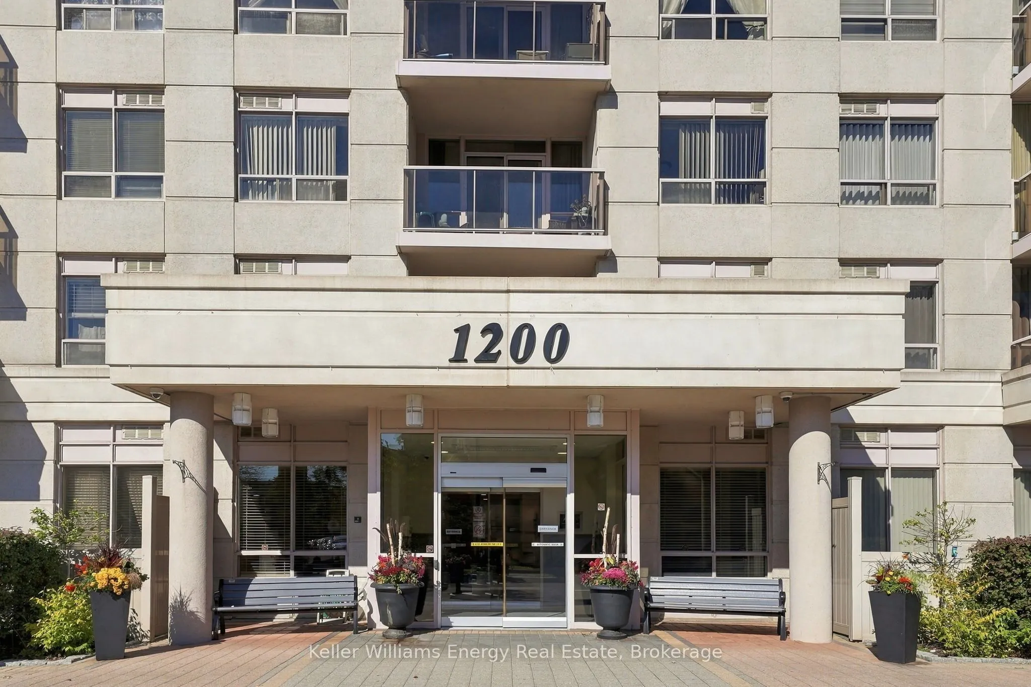 1200 The Esplanade N #705
