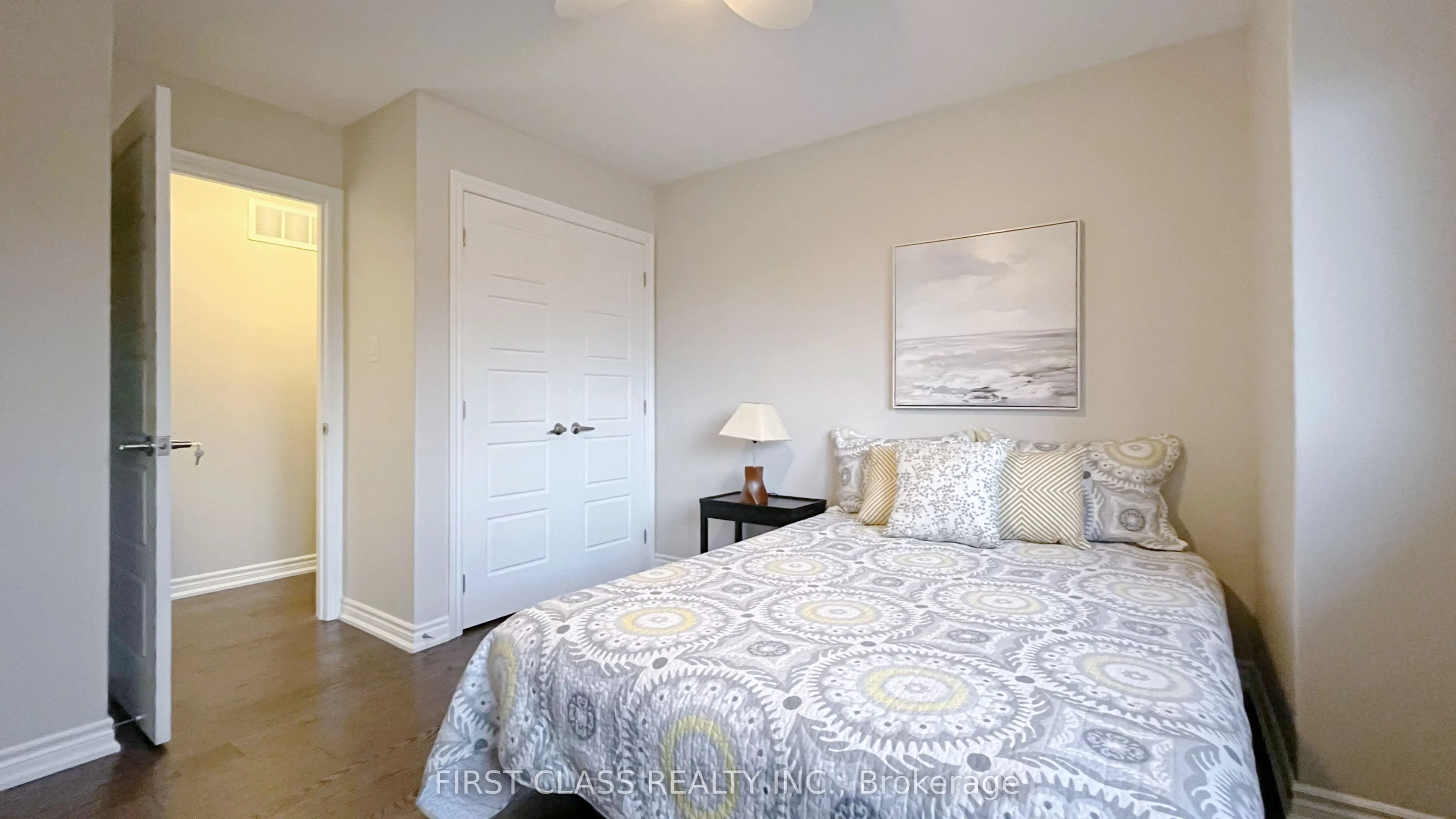 30 Meadowacres Drive