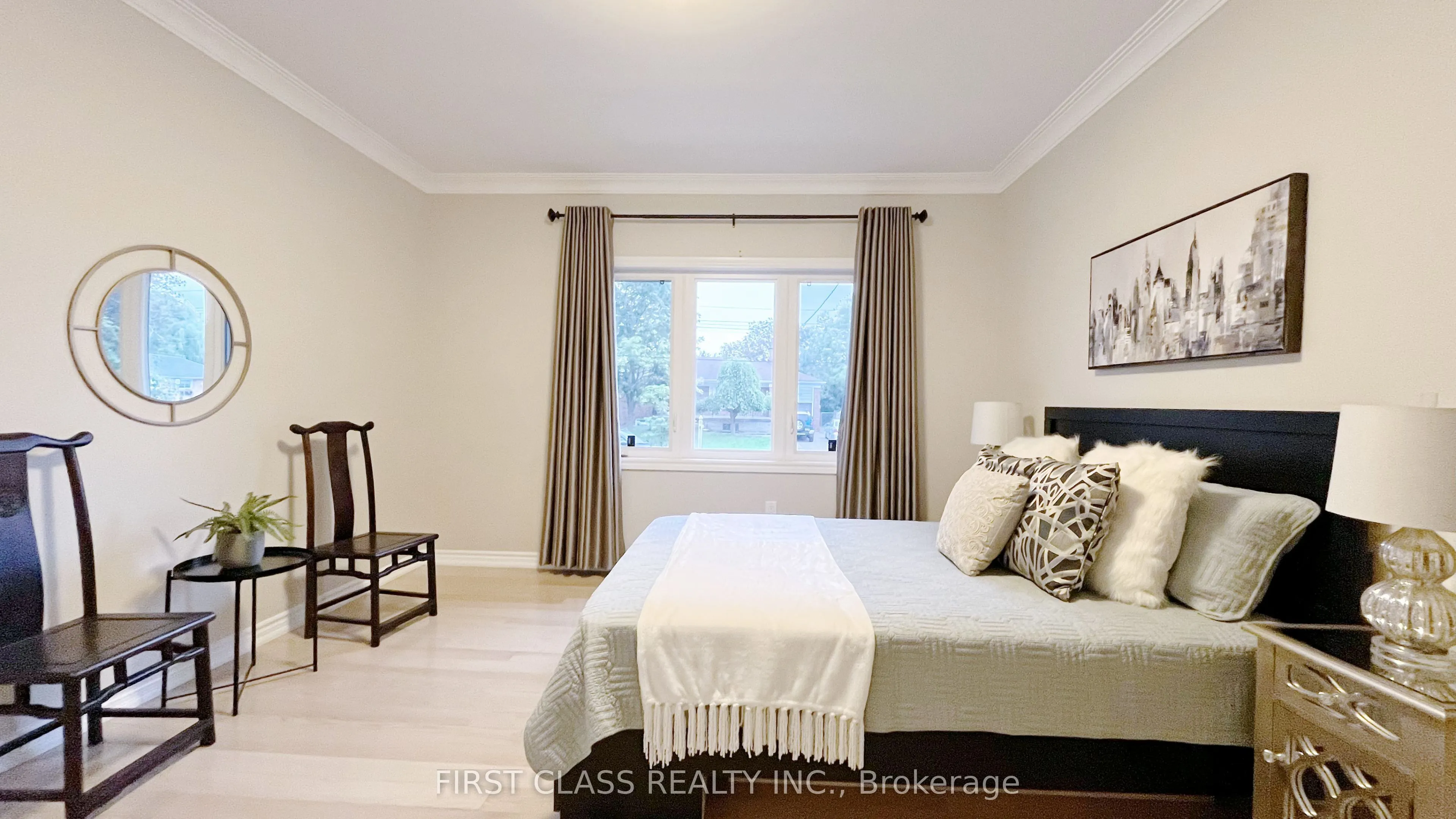 30 Meadowacres Drive