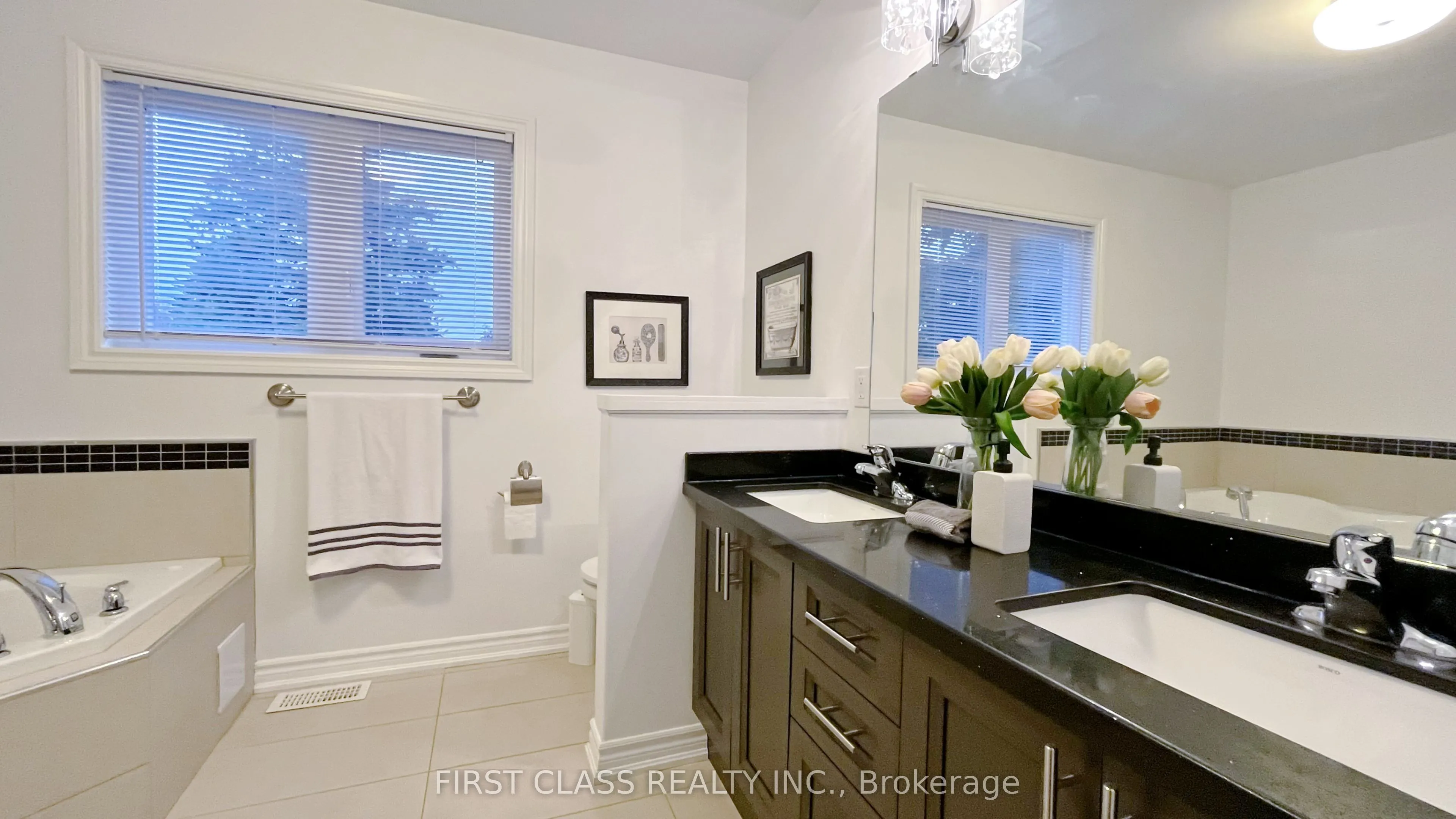 30 Meadowacres Drive