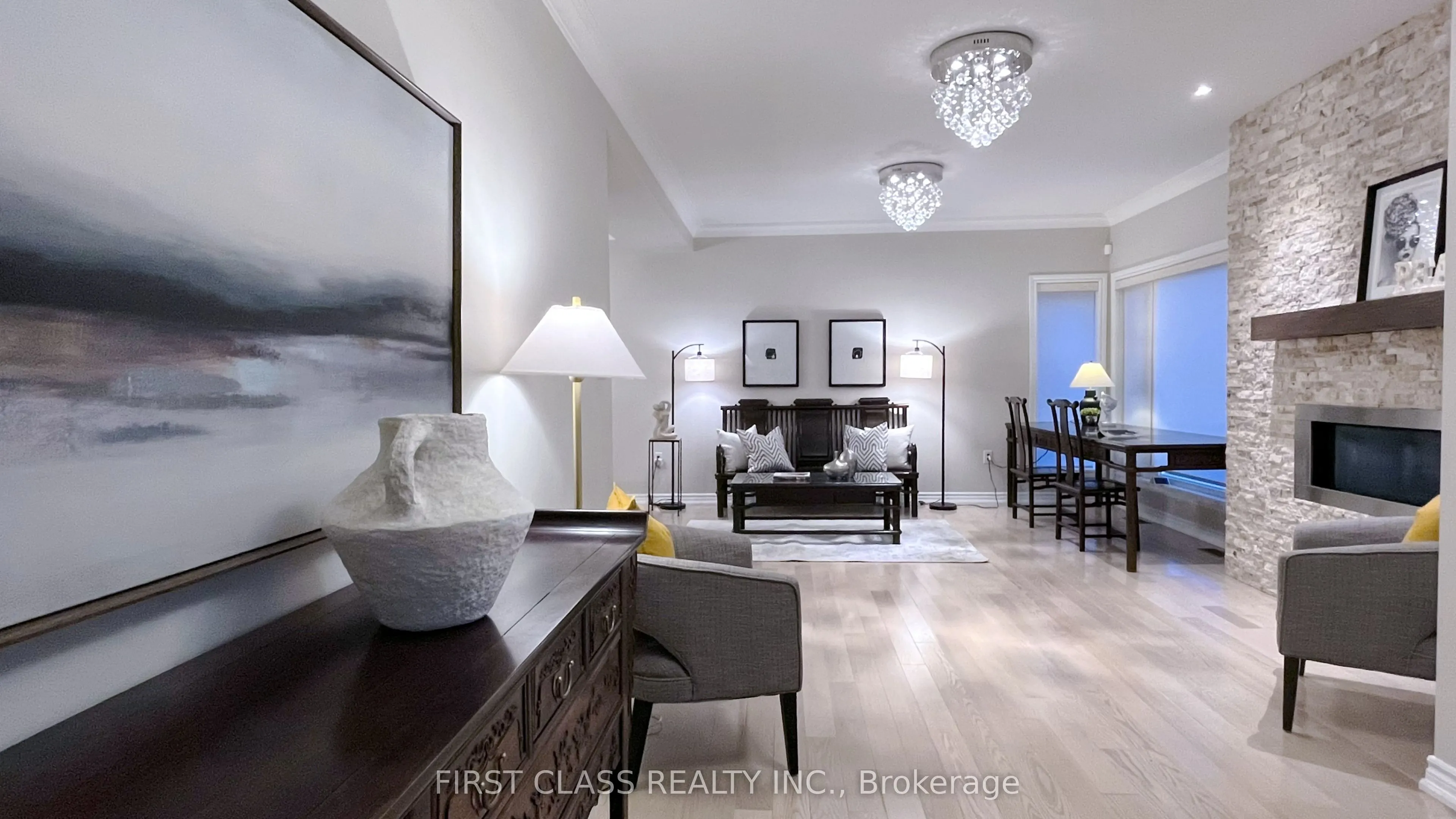 30 Meadowacres Drive