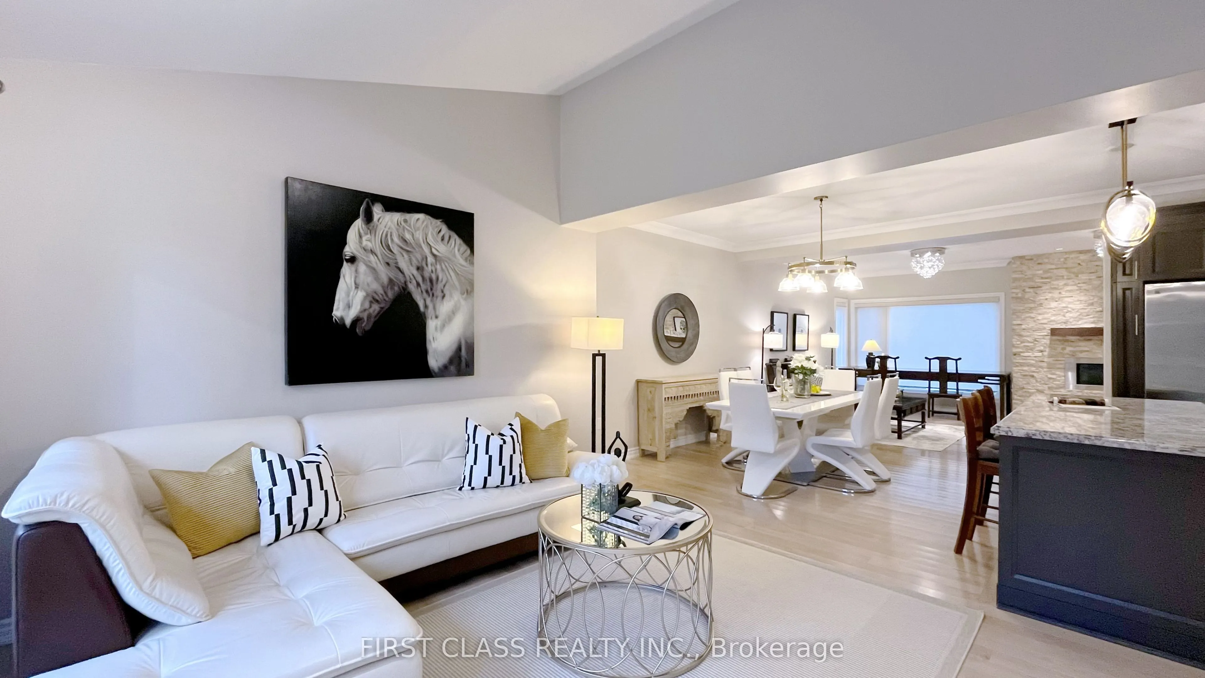30 Meadowacres Drive