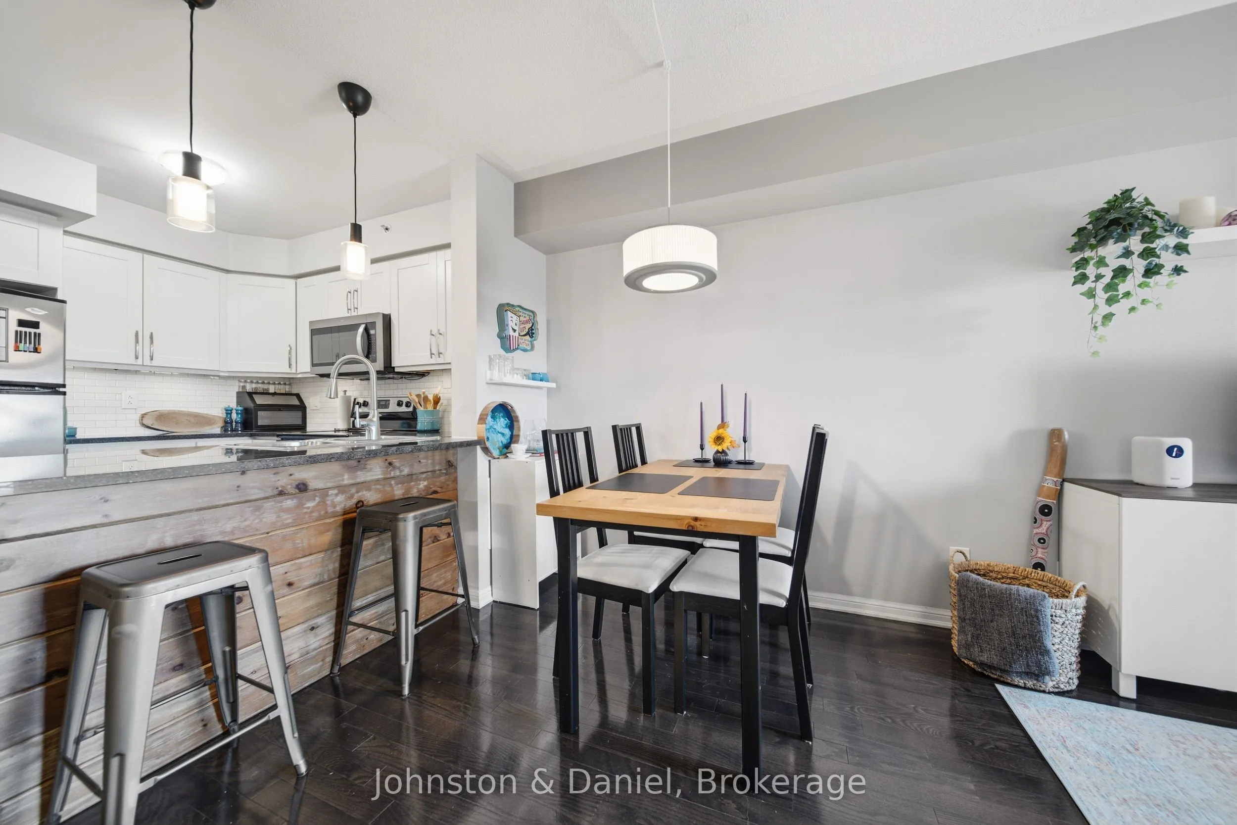 10 Mendelssohn Street #413