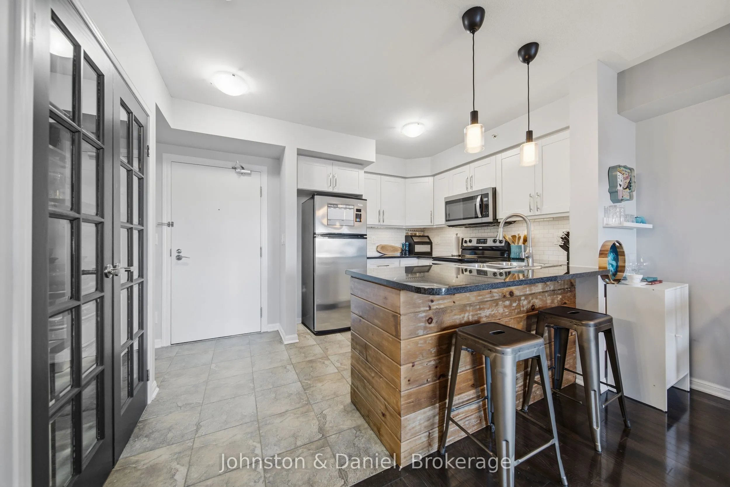 10 Mendelssohn Street #413