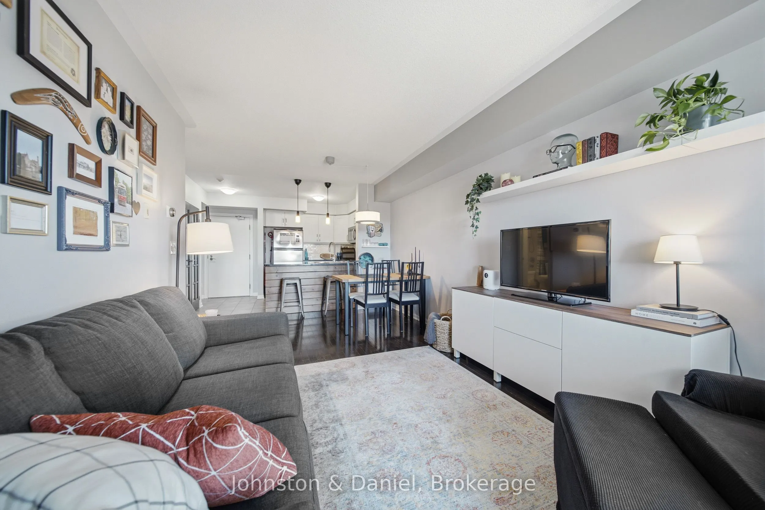10 Mendelssohn Street #413