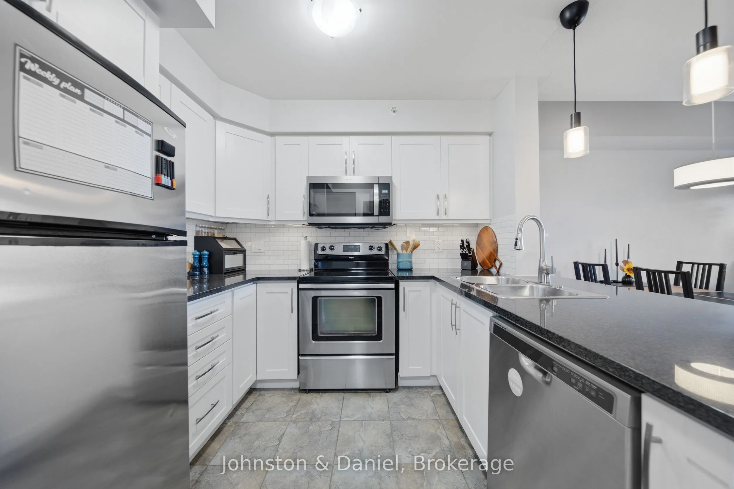 10 Mendelssohn Street #413