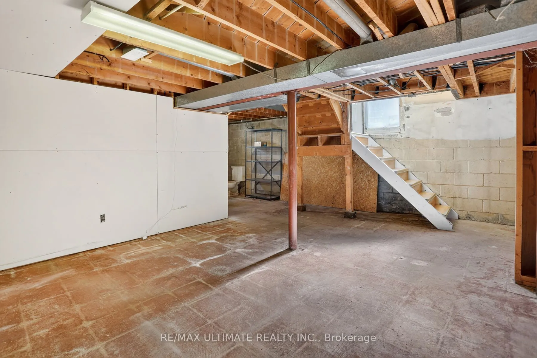 73 Chestnut Crescent