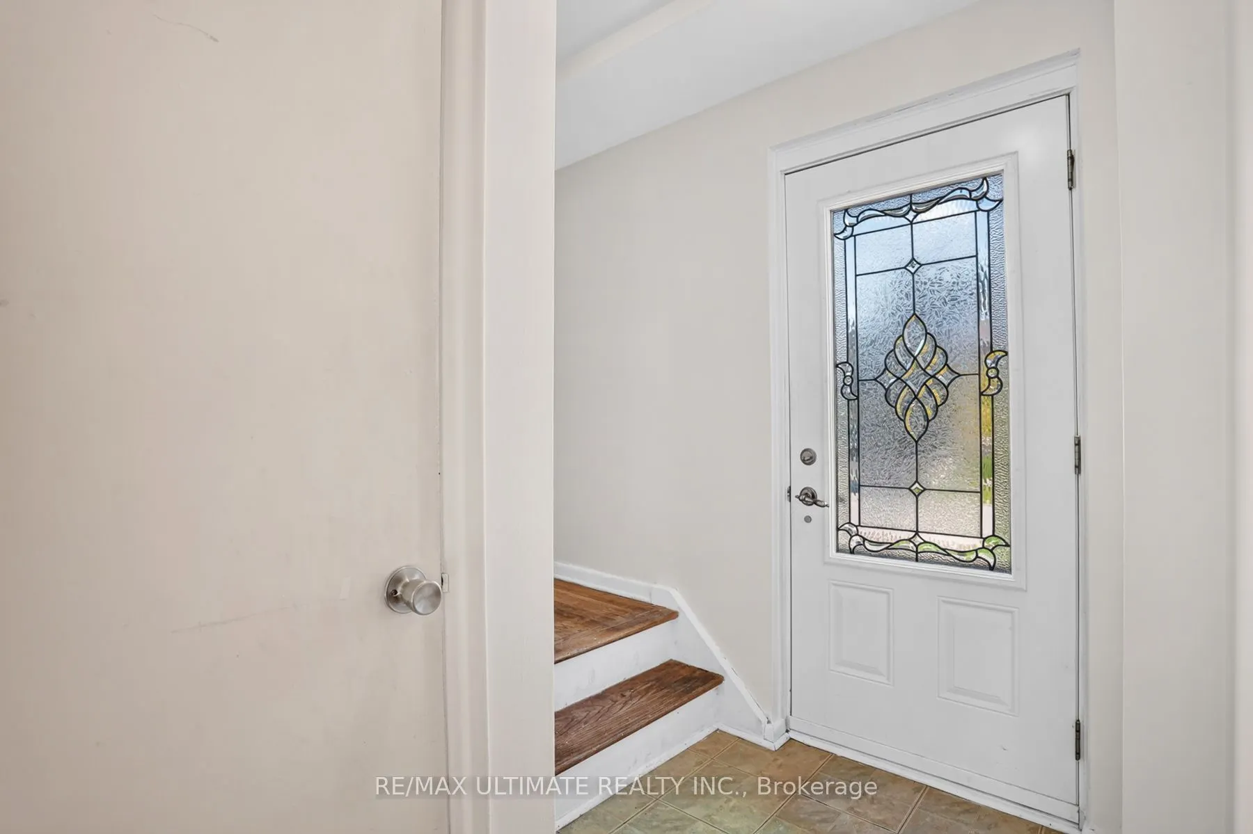 73 Chestnut Crescent