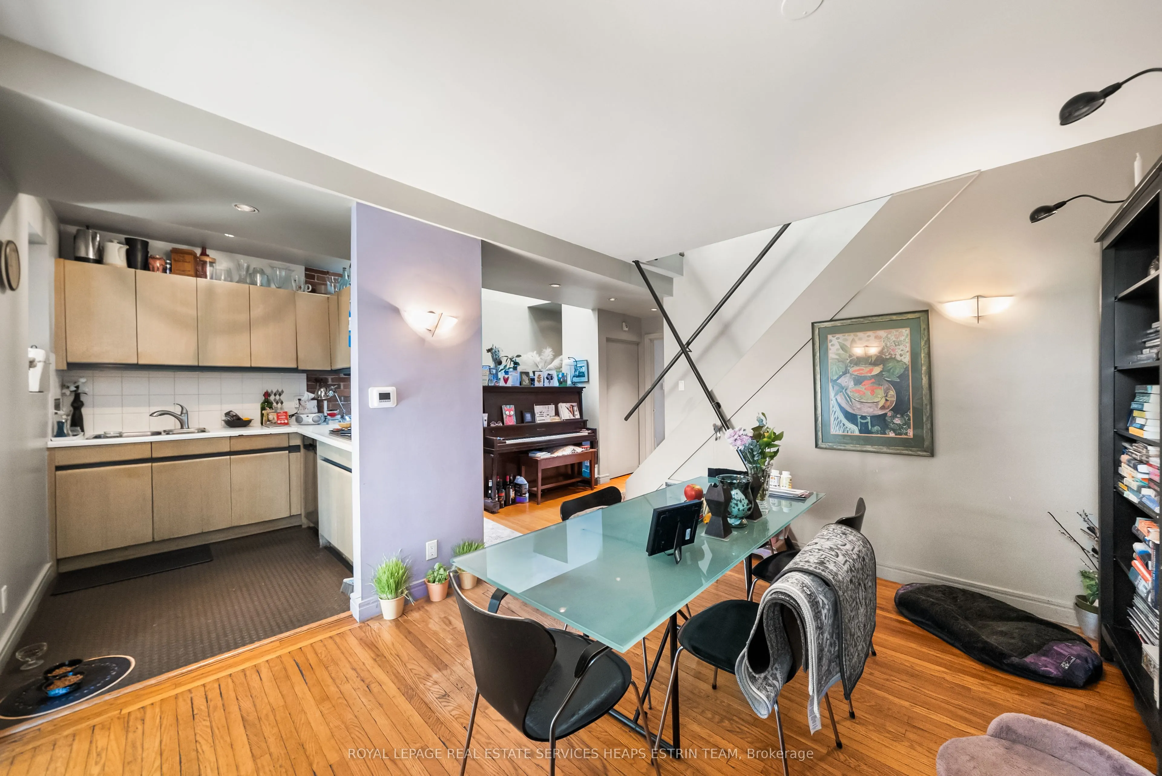300 Woodbine Avenue